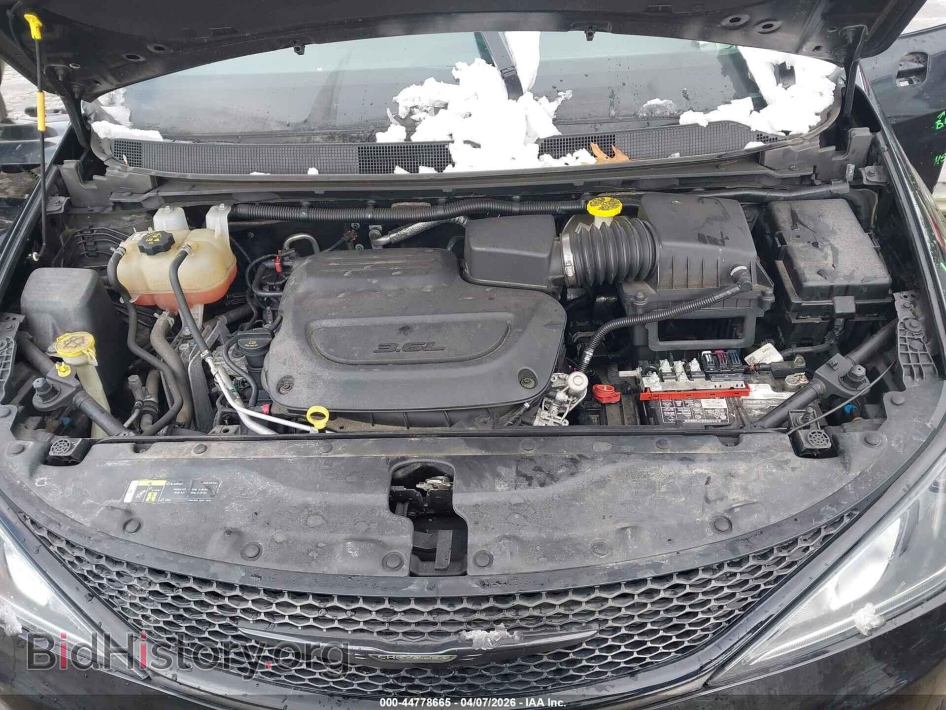 2020 CHRYSLER PACIFICA - VIN: 2C4RC1BG1LR237864 - Фото 10