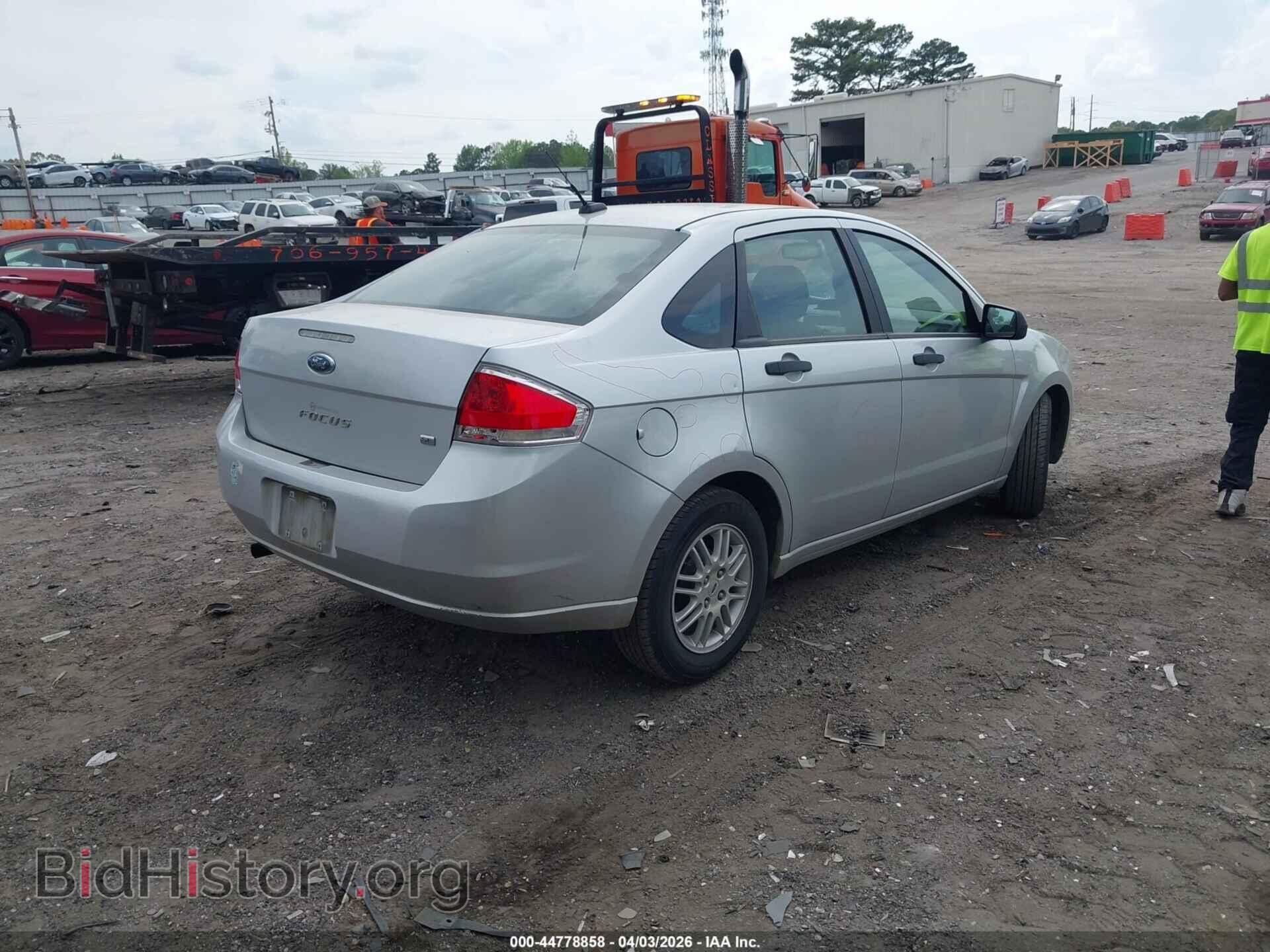 2011 FORD FOCUS - VIN: 1FAHP3FN2BW178159 - Фото 4