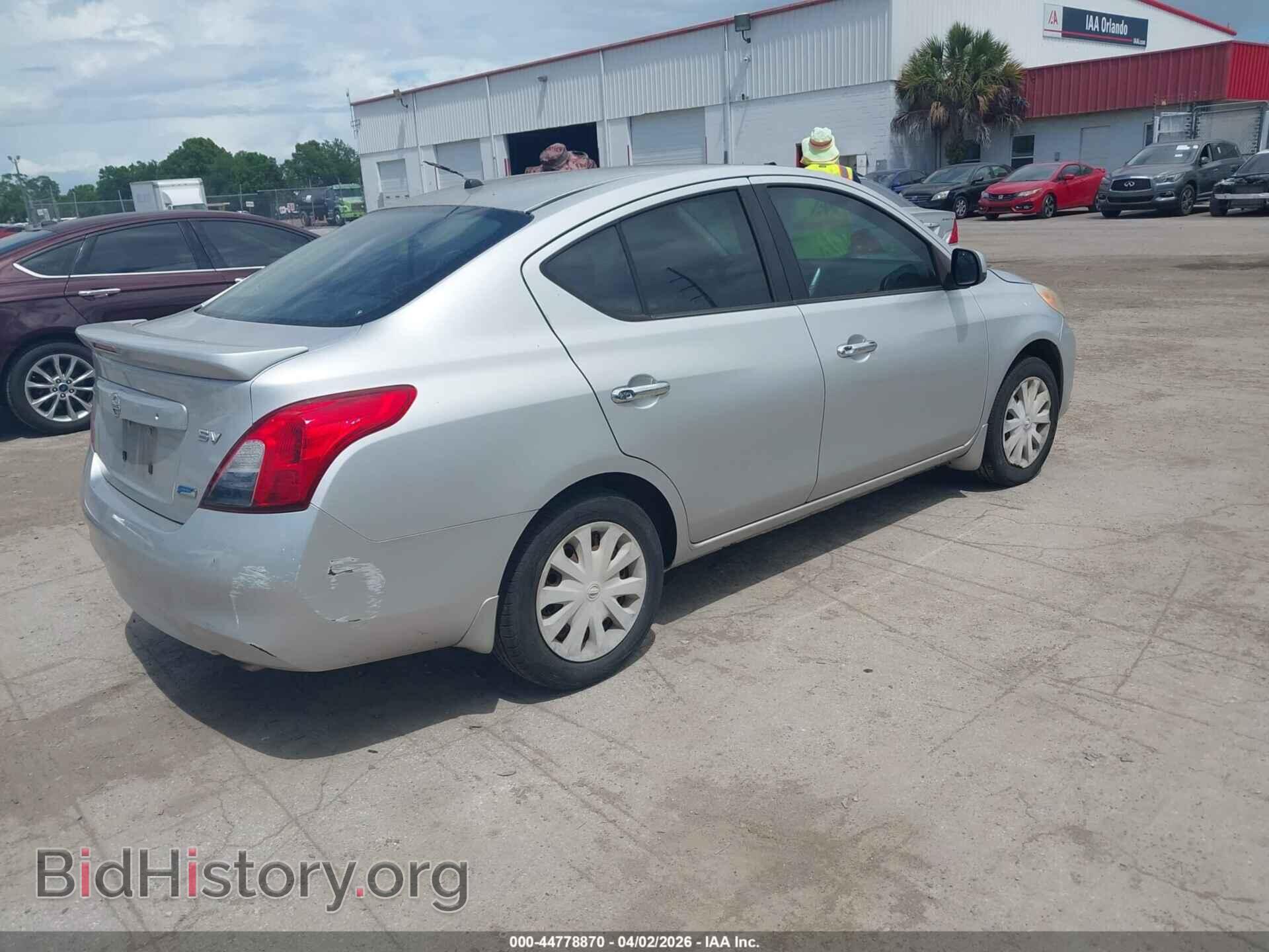2014 NISSAN VERSA - VIN: 3N1CN7AP1EL817686 - Фото 4