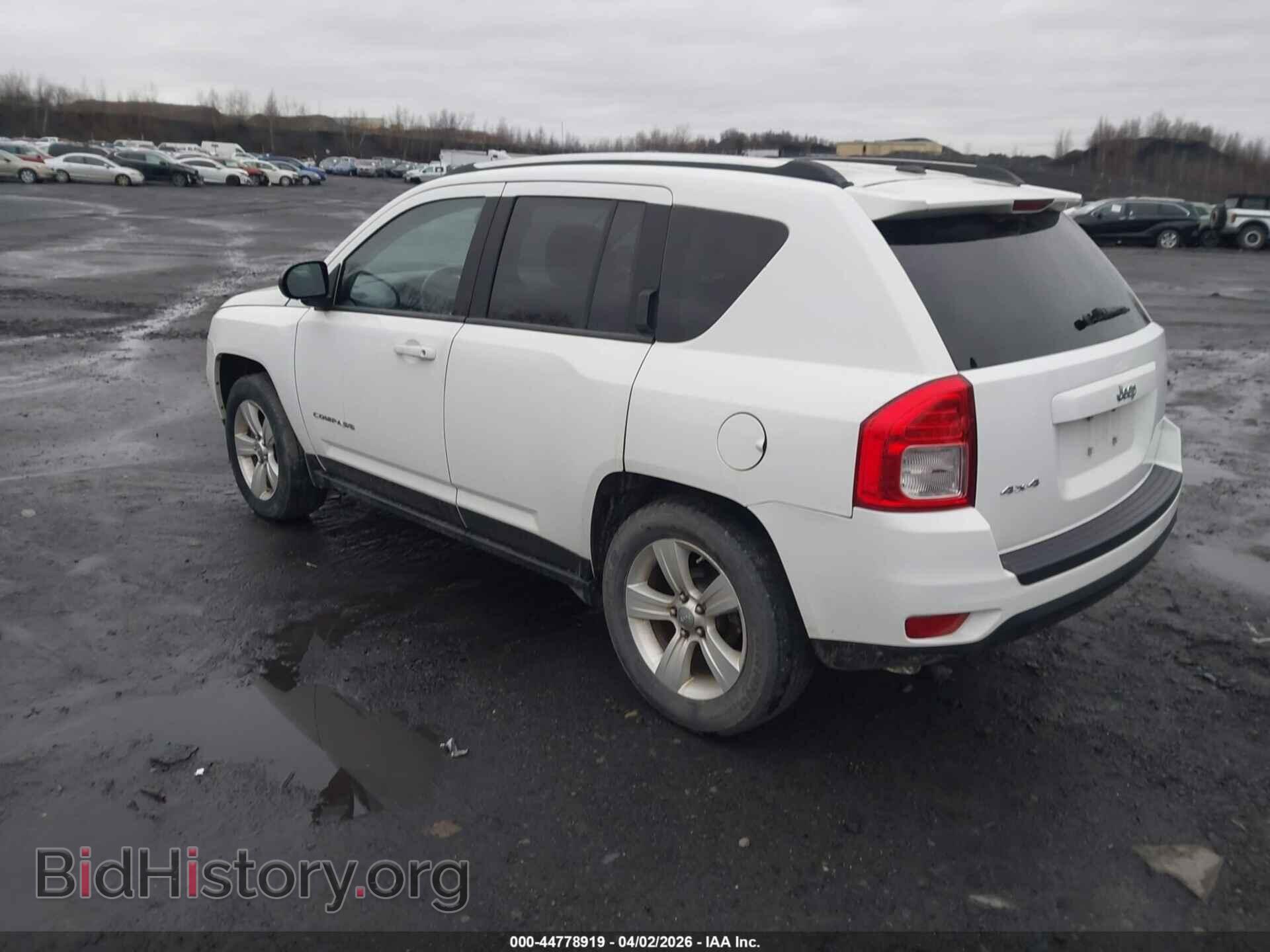 2012 JEEP COMPASS - VIN: 1C4NJDBB0CD676518 - Фото 3
