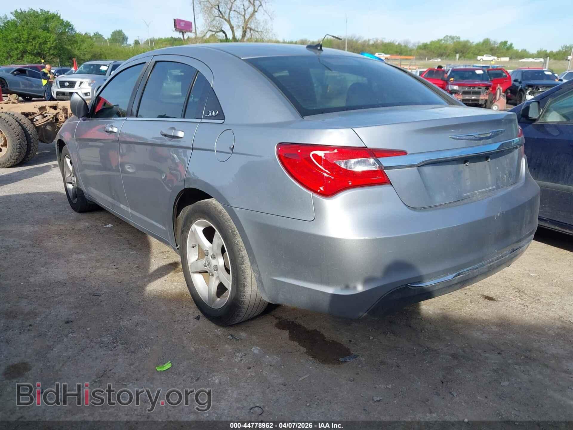 2013 CHRYSLER 200 - VIN: 1C3CCBAB2DN641101 - Photo 3