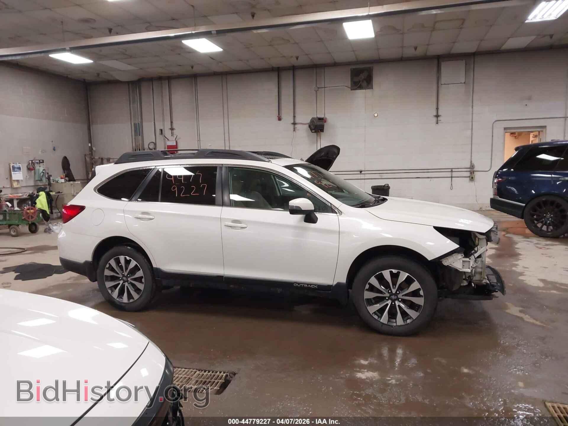 2015 SUBARU OUTBACK - VIN: 4S4BSBLC4F3211614 - Фото 14