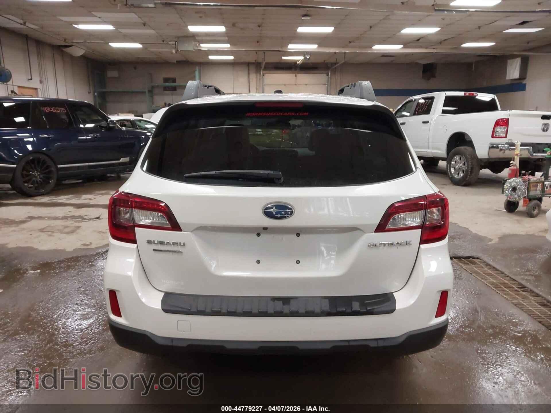 2015 SUBARU OUTBACK - VIN: 4S4BSBLC4F3211614 - Фото 17
