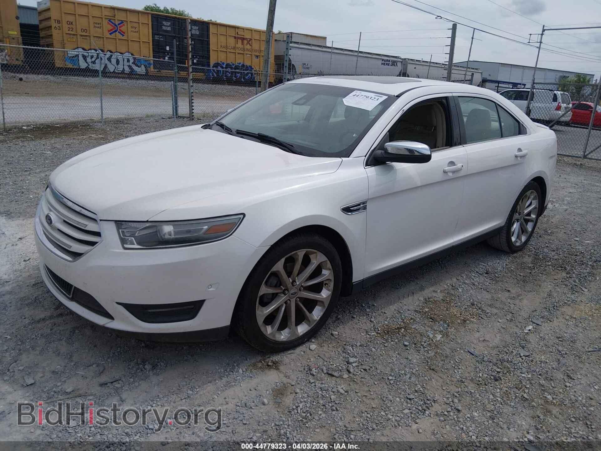 2014 FORD TAURUS - VIN: 1FAHP2F85EG144722 - Фото 2