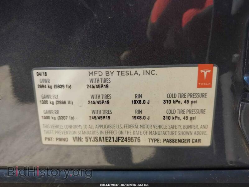 2018 Tesla MODEL S (VIN 5YJSA1E21JF249576) — photo 9 of 20