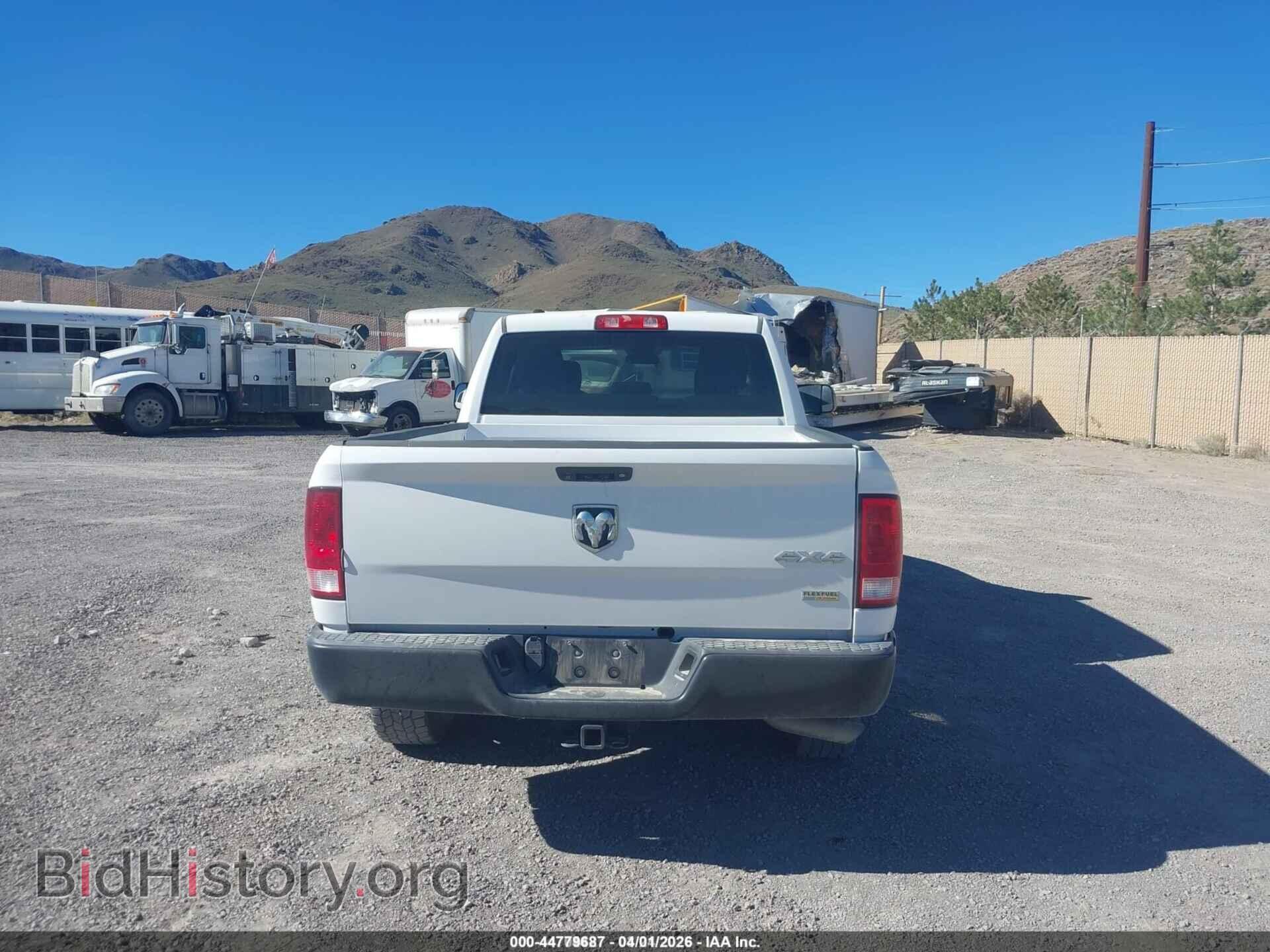 2018 RAM 1500 - VIN: 1C6RR7FG5JS326223 - Фото 16