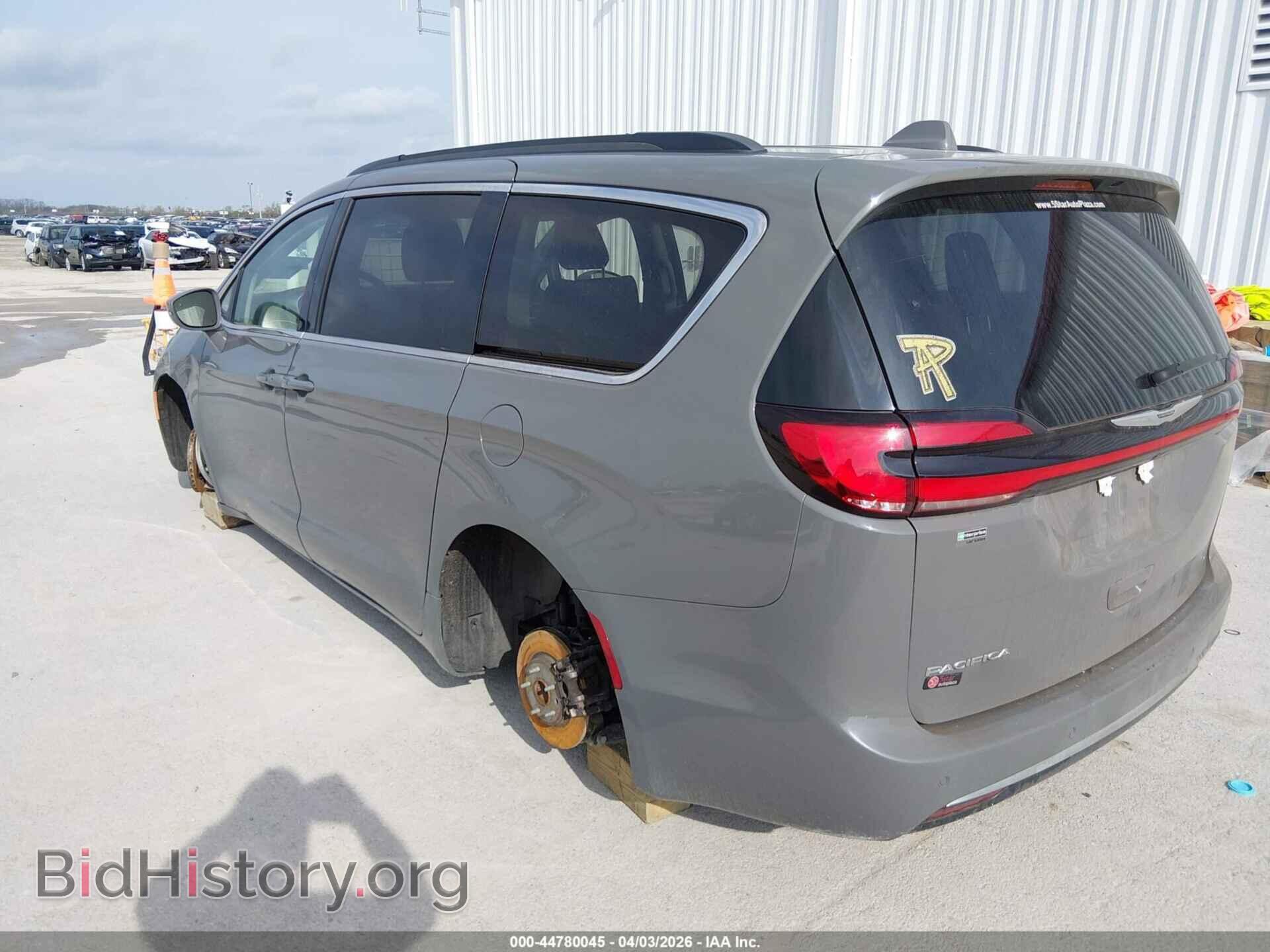2022 CHRYSLER PACIFICA - VIN: 2C4RC1BGXNR142173 - Photo 3