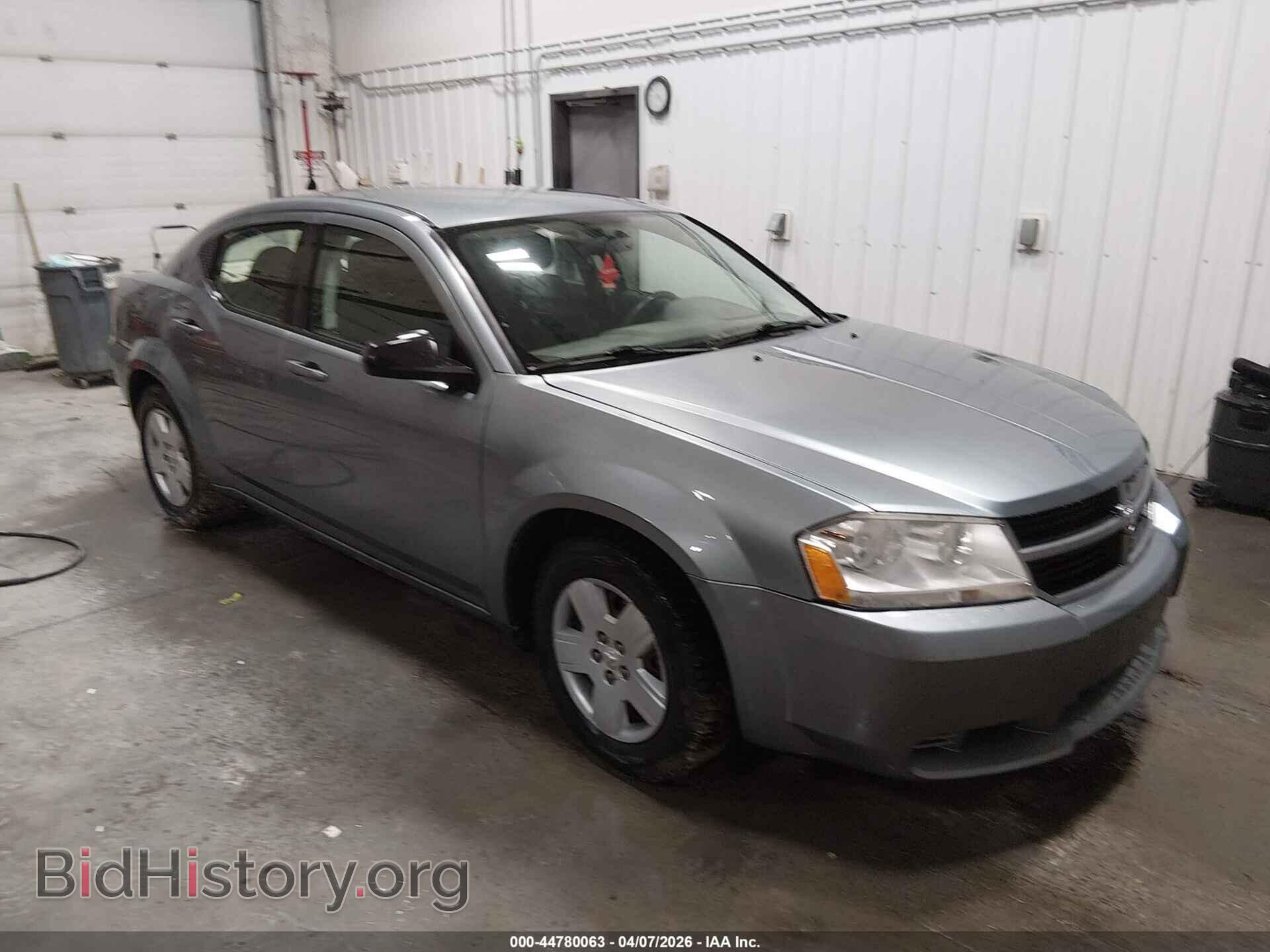 Photo 1B3CC4FB4AN198575 - DODGE AVENGER 2010