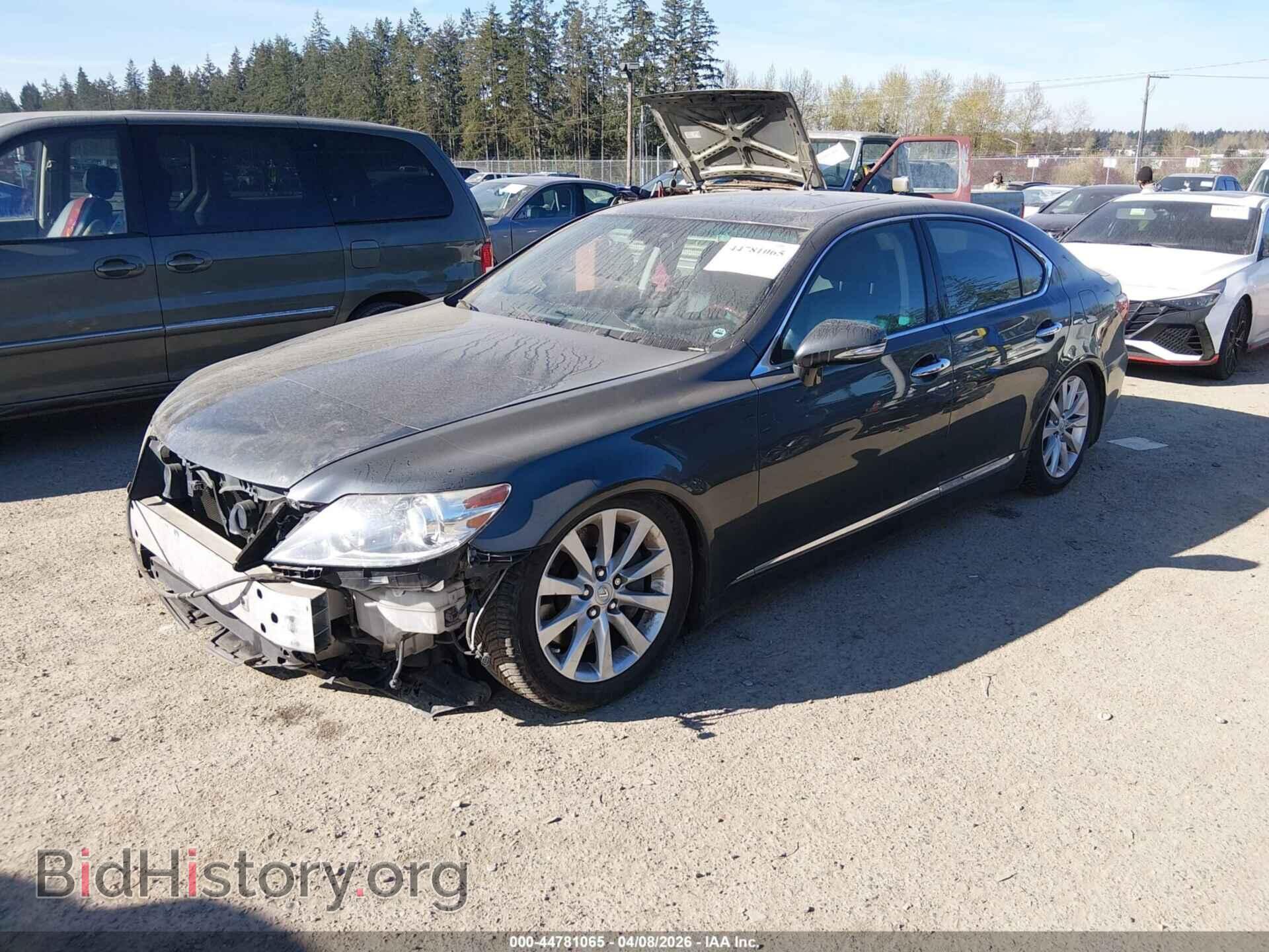 2010 LEXUS LS 460 - VIN: JTHCL5EF1A5005502 - Photo 2