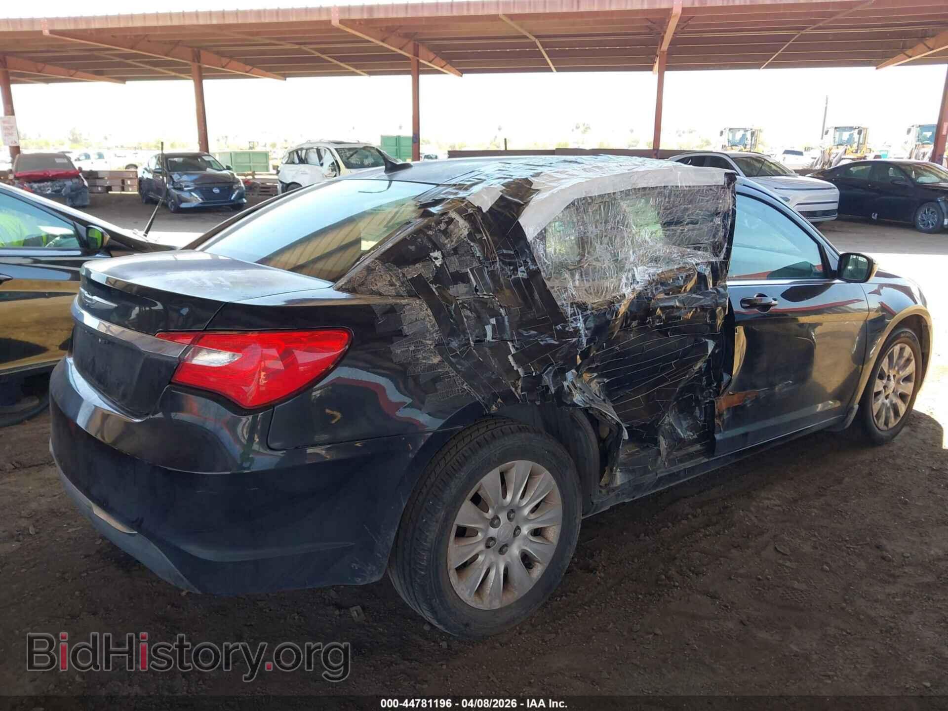 2012 CHRYSLER 200 - VIN: 1C3CCBAB5CN282633 - Фото 6