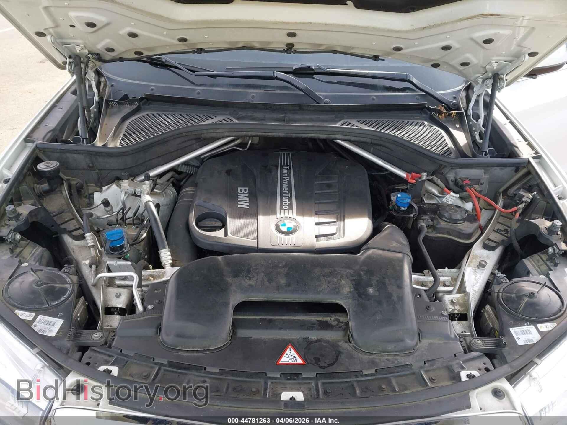 2014 BMW X5 - VIN: 5UXKS4C53E0J93560 - Фото 10