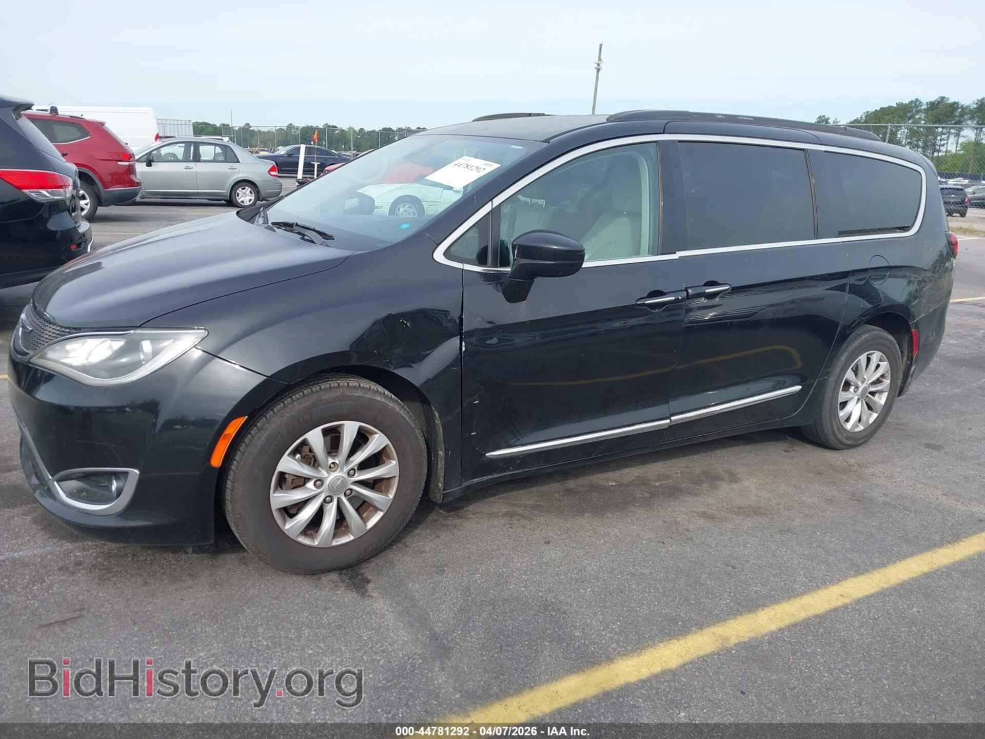 2017 CHRYSLER PACIFICA - VIN: 2C4RC1BG9HR733681 - Фото 6