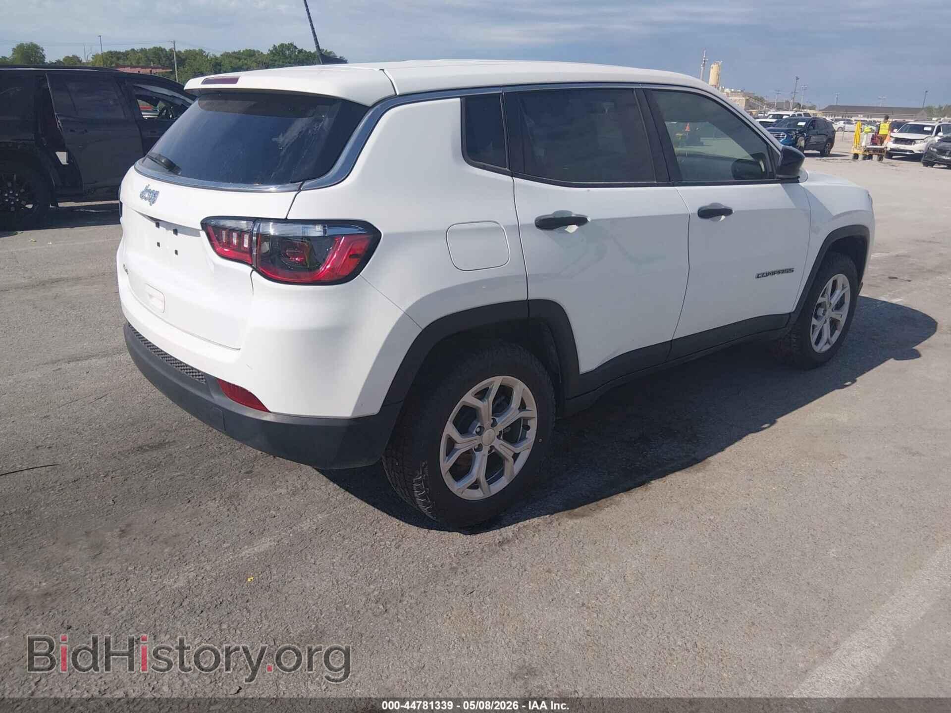 2024 JEEP COMPASS - VIN: 3C4NJDAN3RT141200 - Фото 4