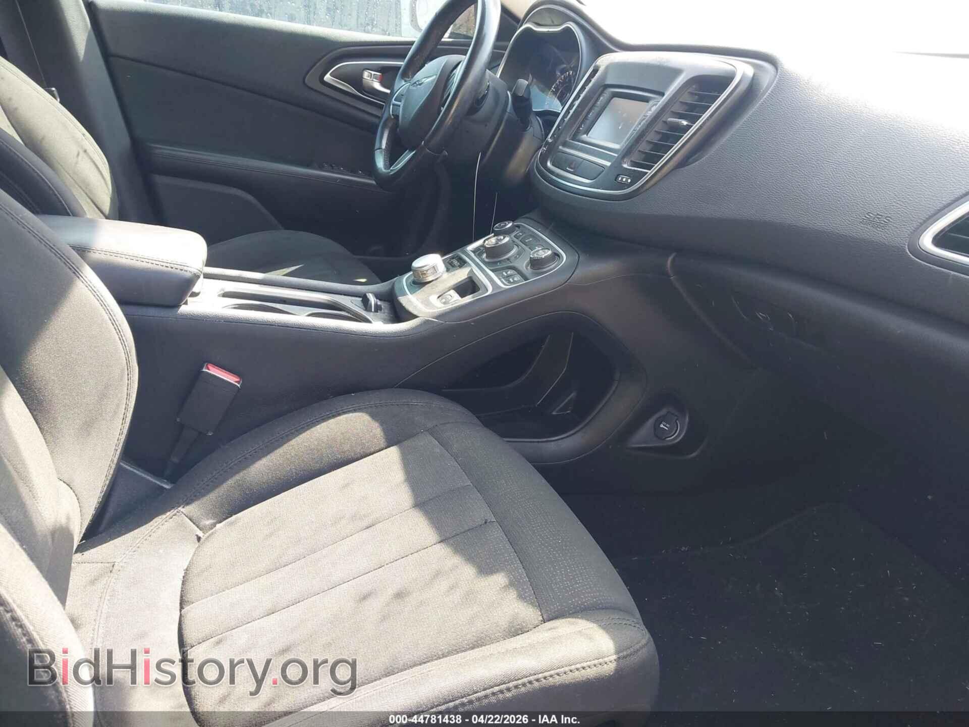 2016 CHRYSLER 200 - VIN: 1C3CCCFB0GN186154 - Photo 5