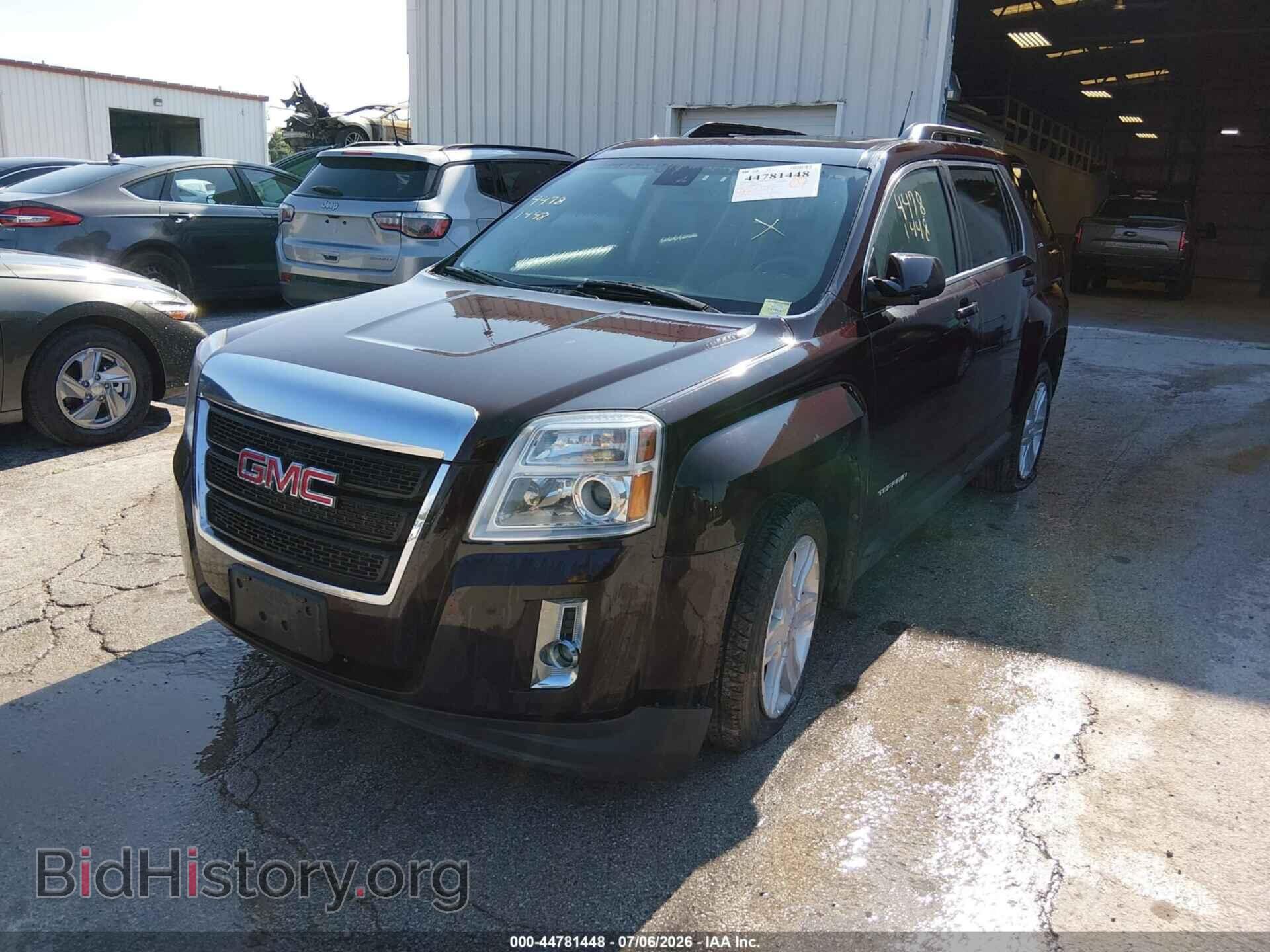 2011 GMC TERRAIN - VIN: 2CTALUEC8B6475643 - Photo 2