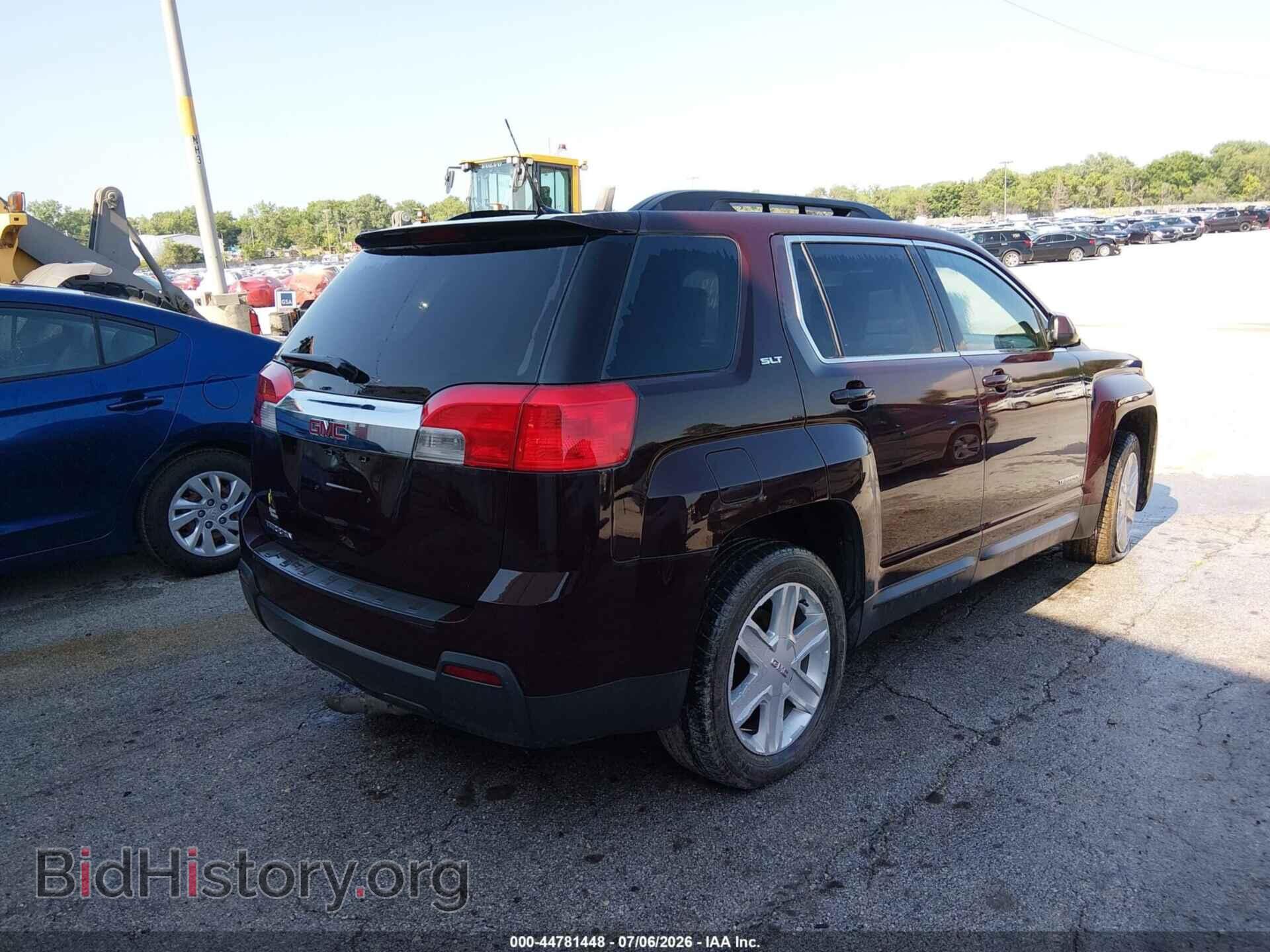 2011 GMC TERRAIN - VIN: 2CTALUEC8B6475643 - Photo 4