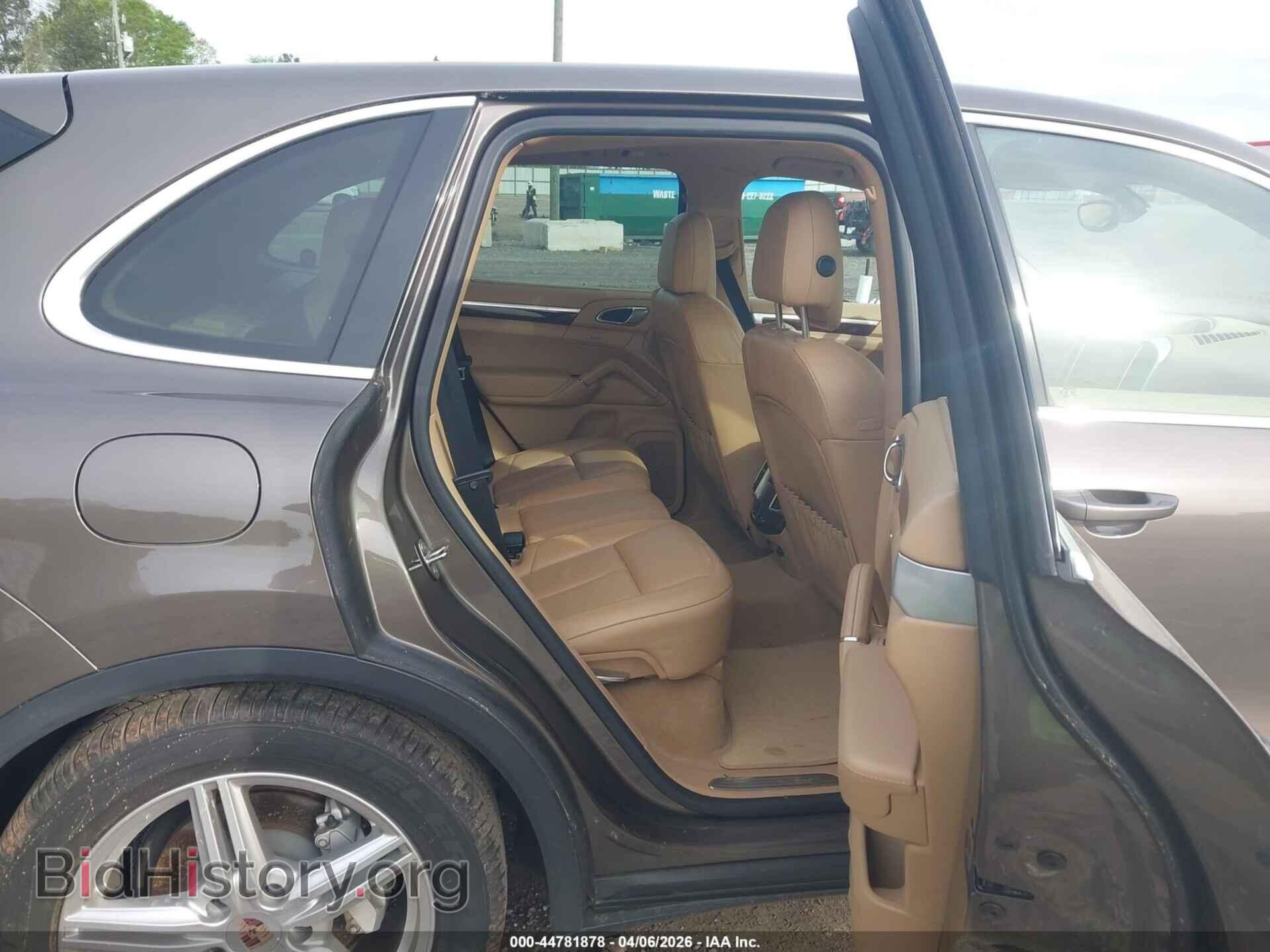 2014 PORSCHE CAYENNE - VIN: WP1AB2A26ELA55521 - Фото 8