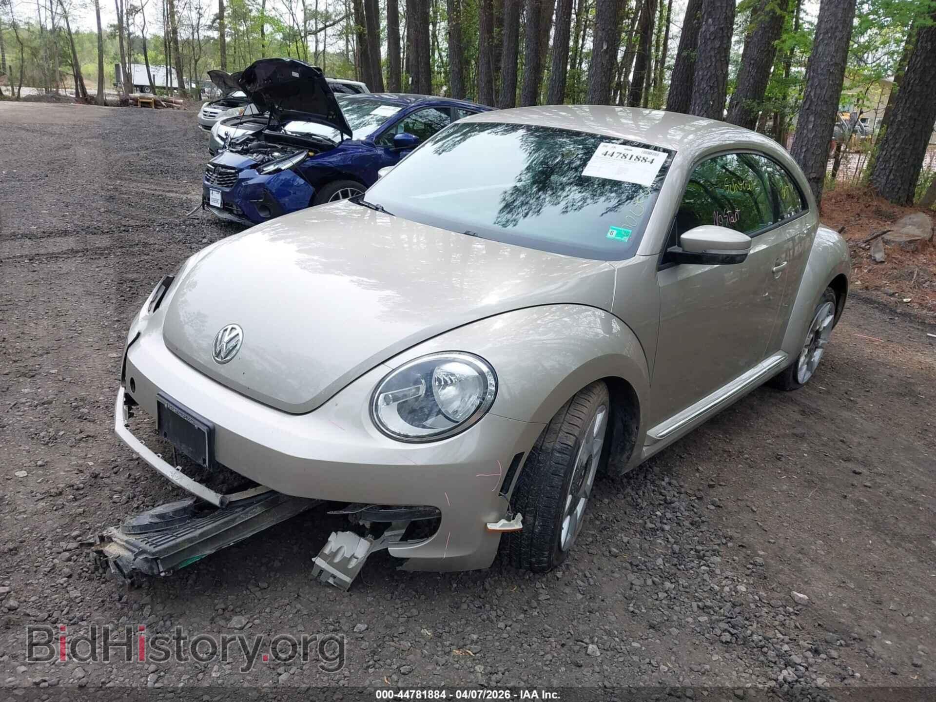2012 VOLKSWAGEN BEETLE - VIN: 3VWJP7AT1CM628763 - Фото 2