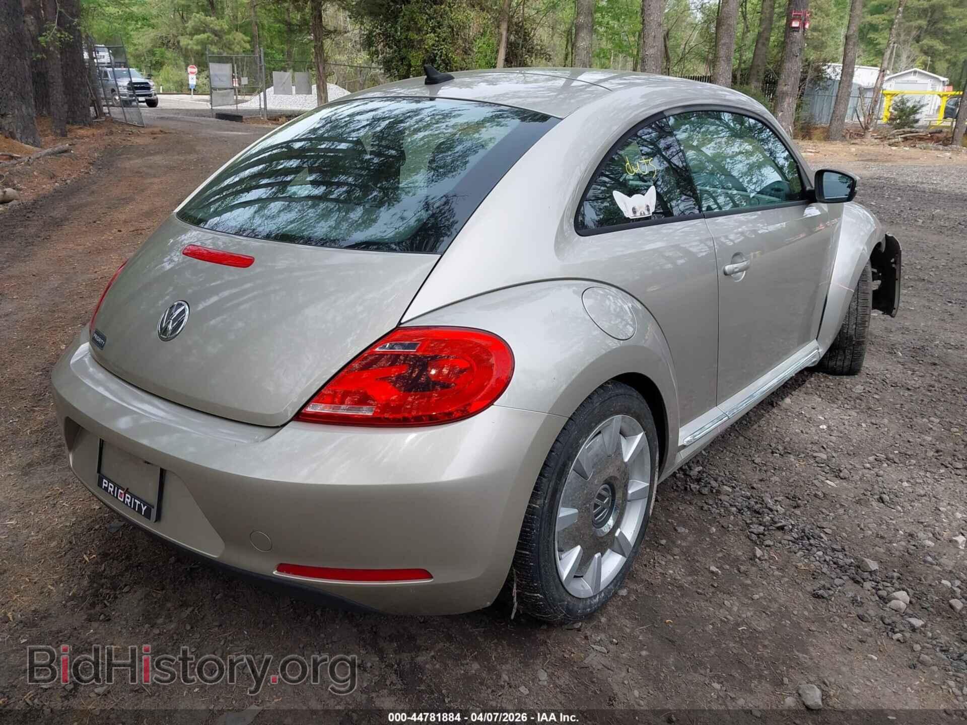 2012 VOLKSWAGEN BEETLE - VIN: 3VWJP7AT1CM628763 - Фото 4