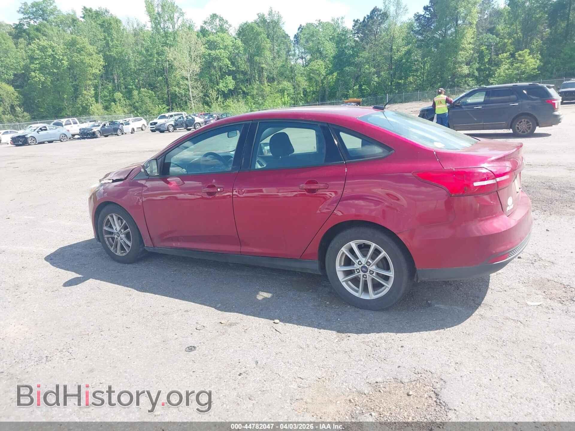 2017 FORD FOCUS - VIN: 1FADP3F24HL256505 - Фото 3