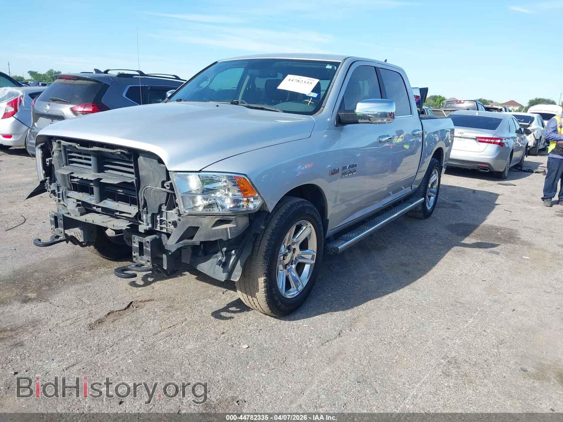 2017 RAM 1500 - VIN: 1C6RR6LT3HS848029 - Фото 2