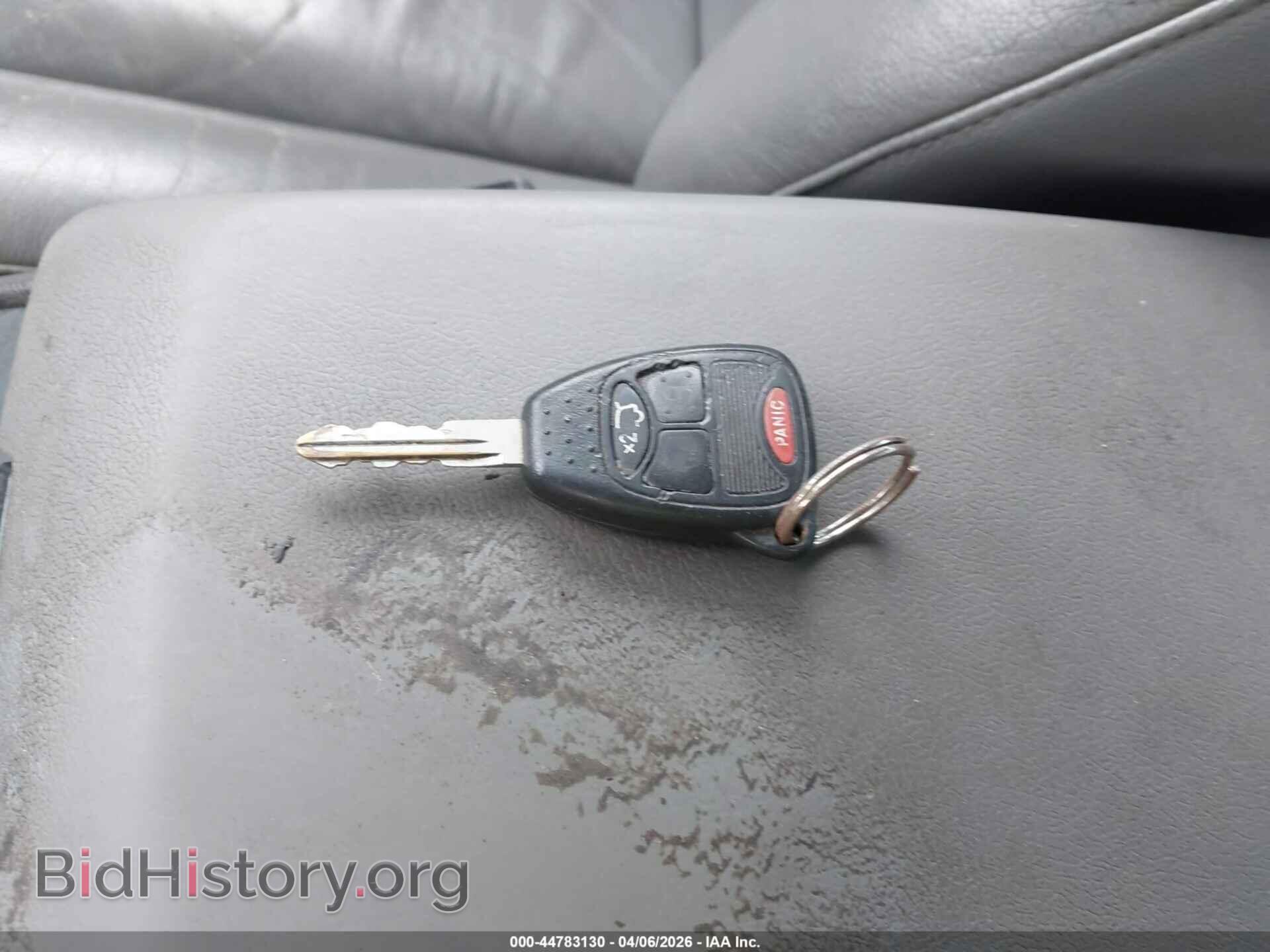 2005 CHRYSLER 300 - VIN: 2C3AA53G05H141634 - Фото 11
