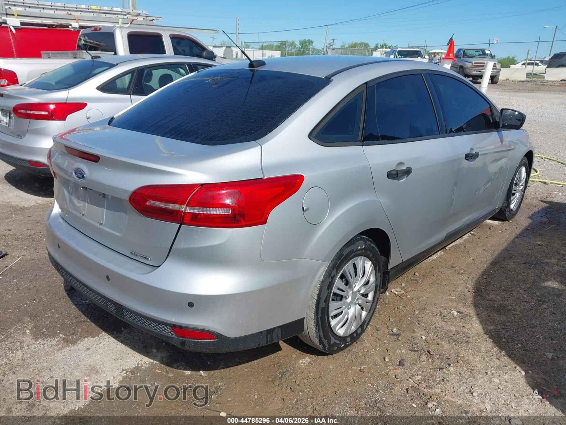 2016 FORD FOCUS - VIN: 1FADP3E26GL366195 - Photo 4