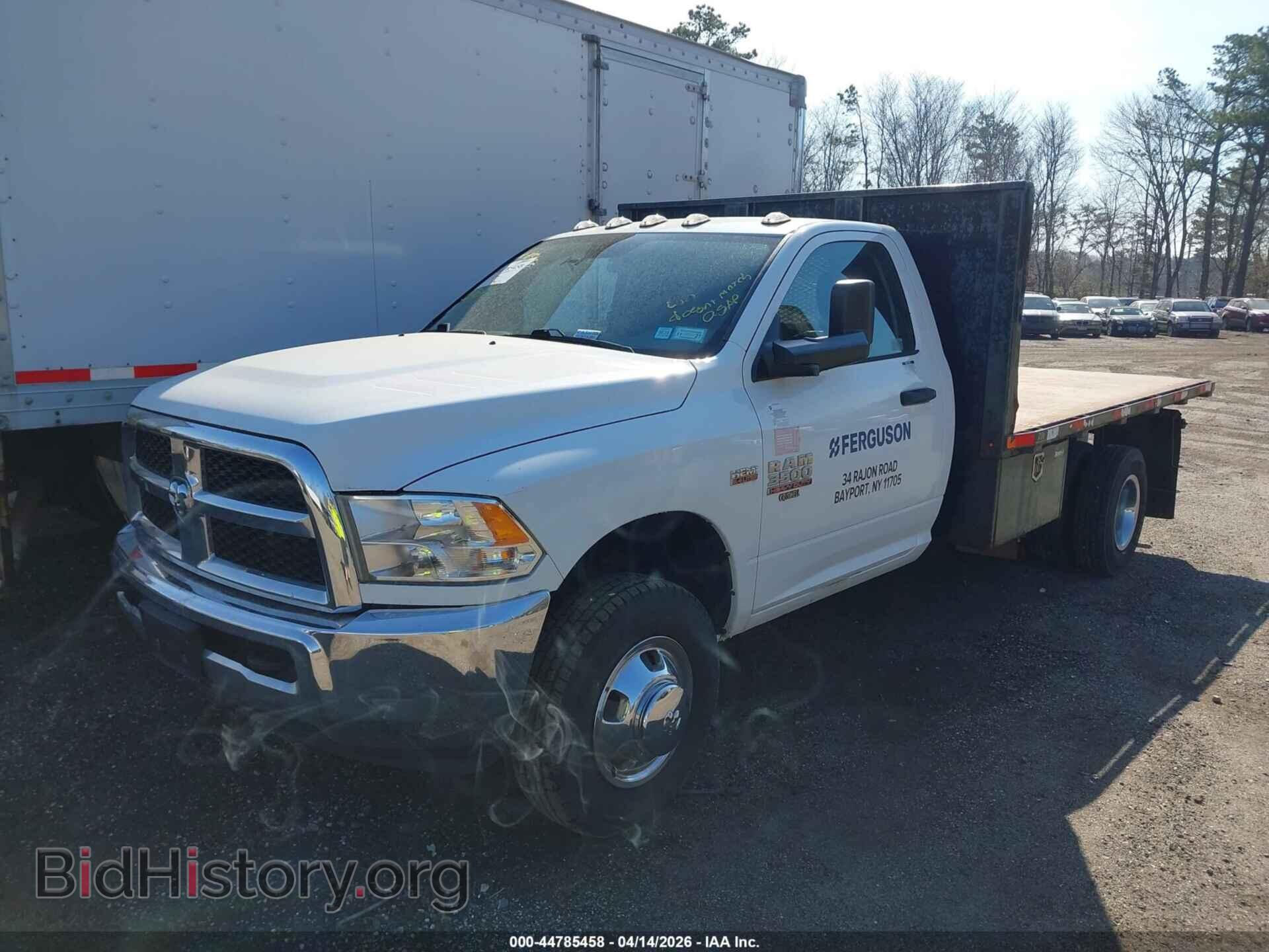2018 RAM 3500 - VIN: 3C7WRTBJ2JG188687 - Фото 2