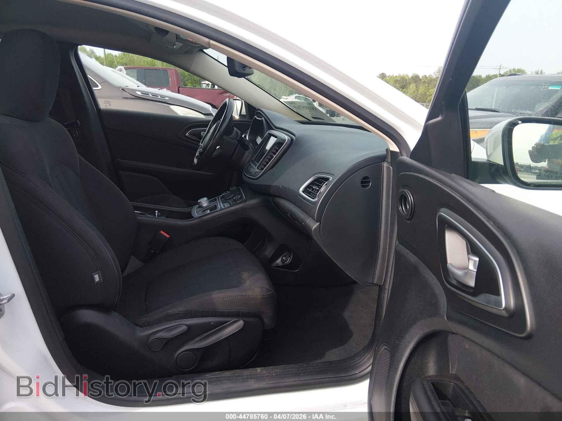 2015 CHRYSLER 200 - VIN: 1C3CCCAB7FN677326 - Фото 5