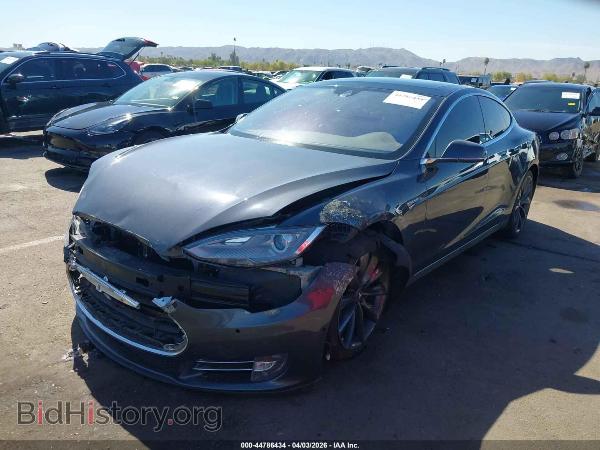 2015 TESLA MODEL S - VIN: 5YJSA1E18FF118613 - Photo 2