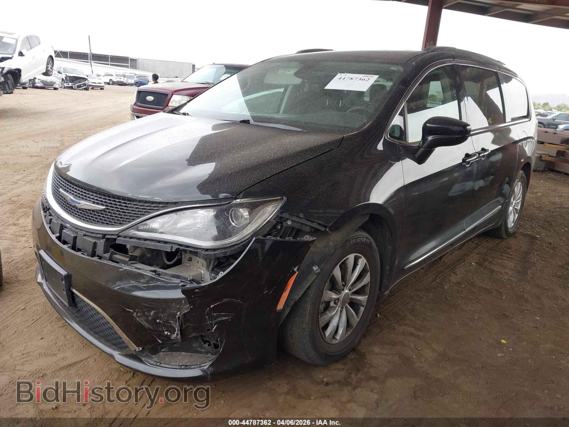 2019 CHRYSLER PACIFICA - VIN: 2C4RC1BG7KR596750 - Фото 6