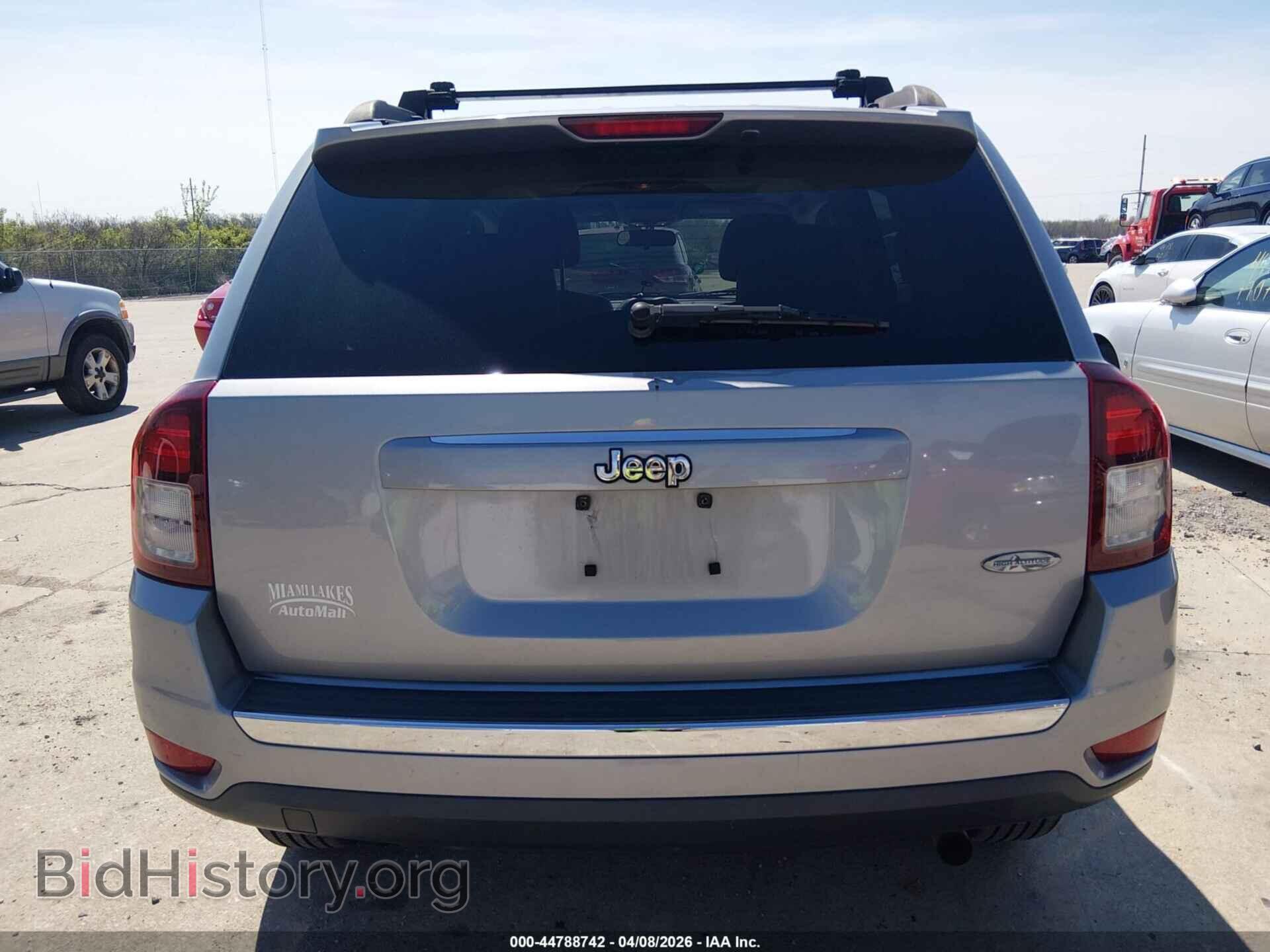 2015 JEEP COMPASS - VIN: 1C4NJCEA5FD192135 - Фото 11