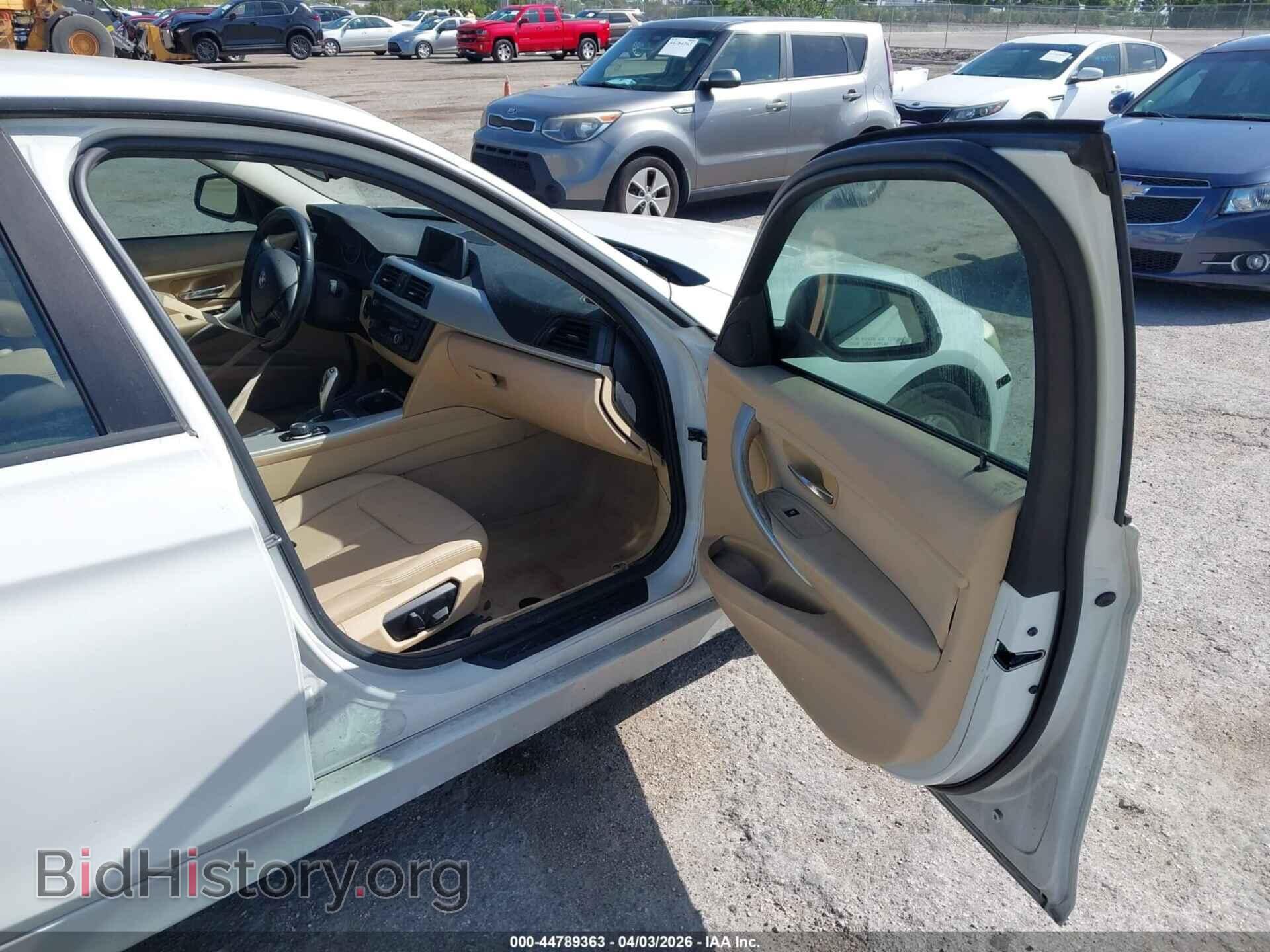 2013 BMW 328I - VIN: WBA3A5G51DNP22060 - Фото 5