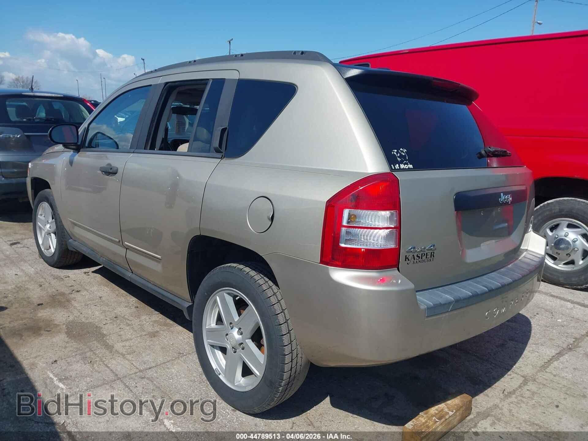 2009 JEEP COMPASS - VIN: 1J4FF47B79D221666 - Фото 3