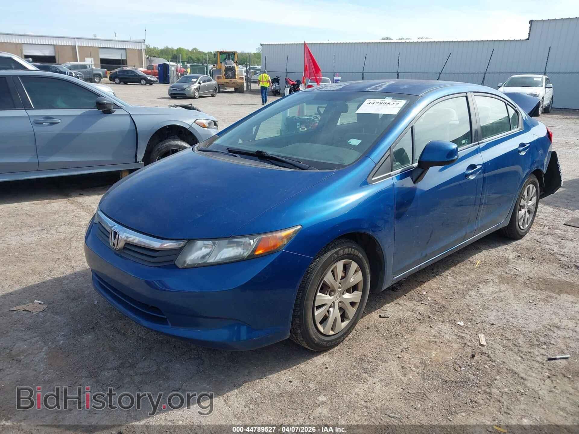 2012 HONDA CIVIC - VIN: 2HGFB2F59CH556201 - Фото 2
