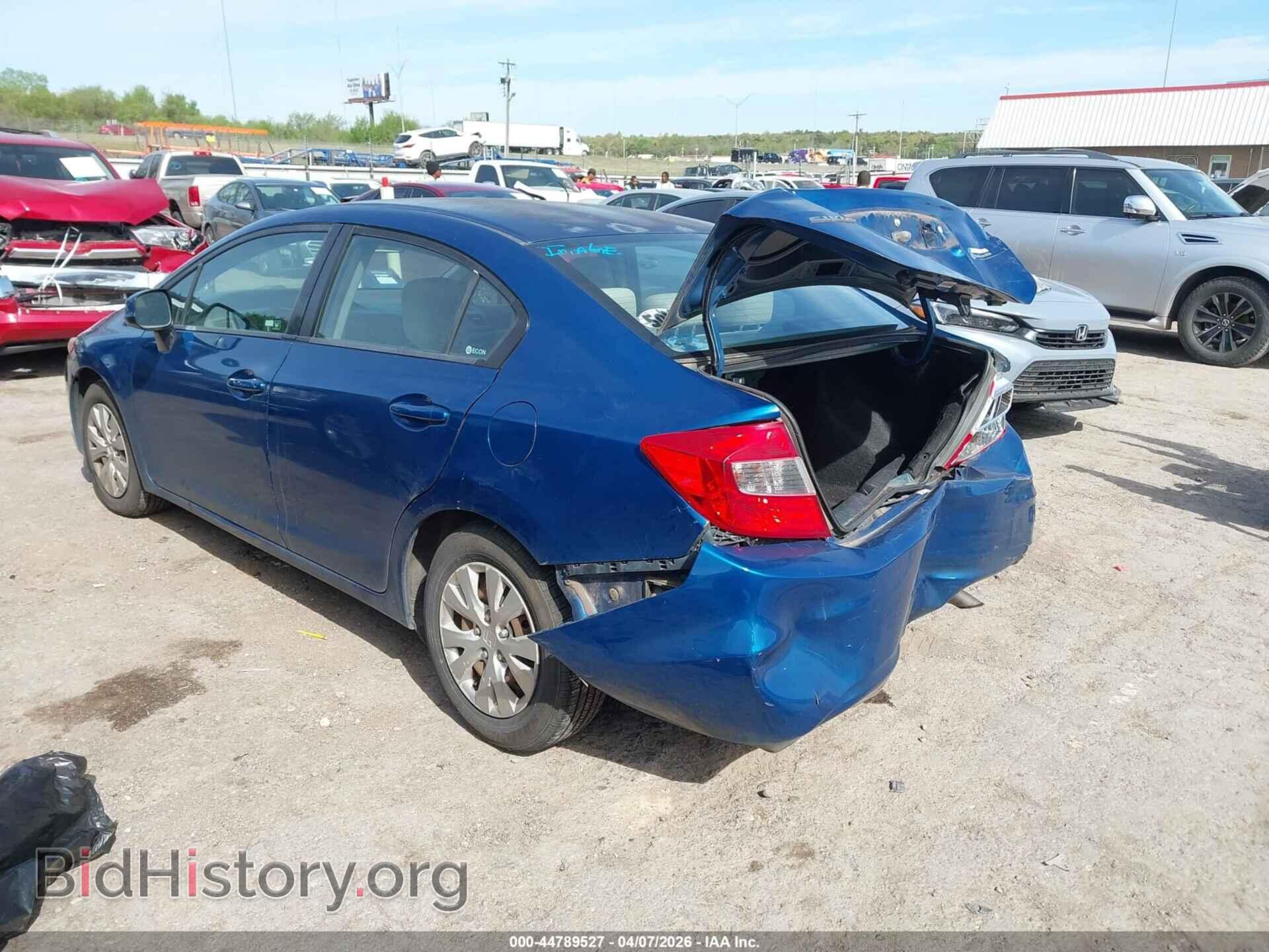 2012 HONDA CIVIC - VIN: 2HGFB2F59CH556201 - Фото 3
