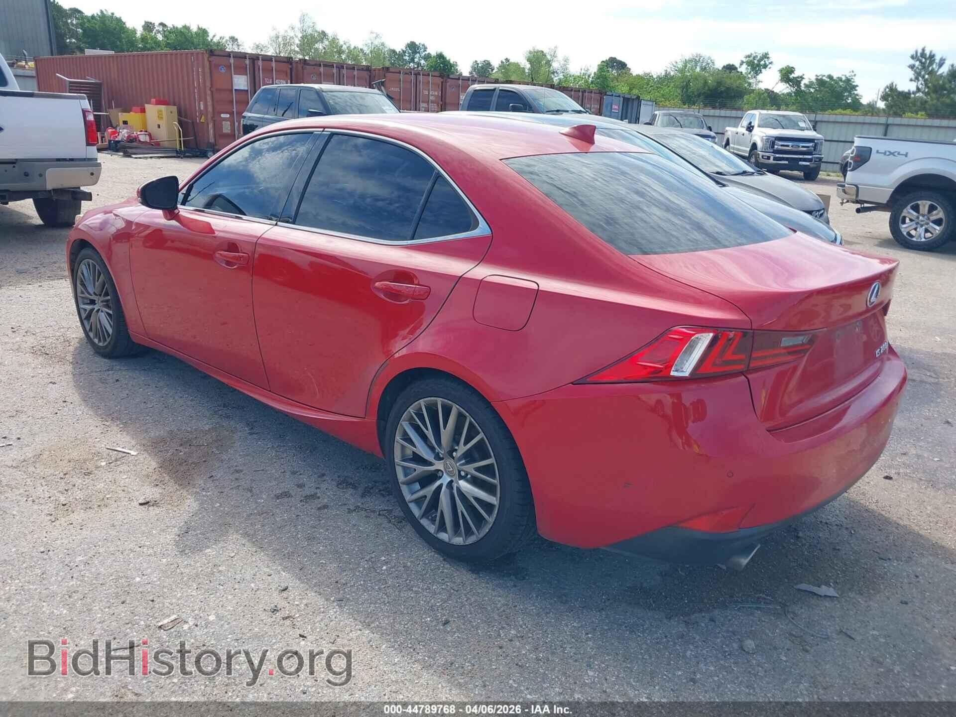 2016 LEXUS IS 200T - VIN: JTHBA1D21G5021880 - Фото 3