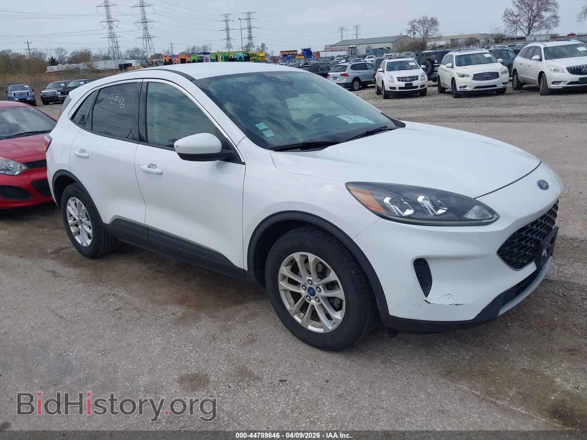 Photo 1FMCU0G61LUA18737 - FORD ESCAPE 2020