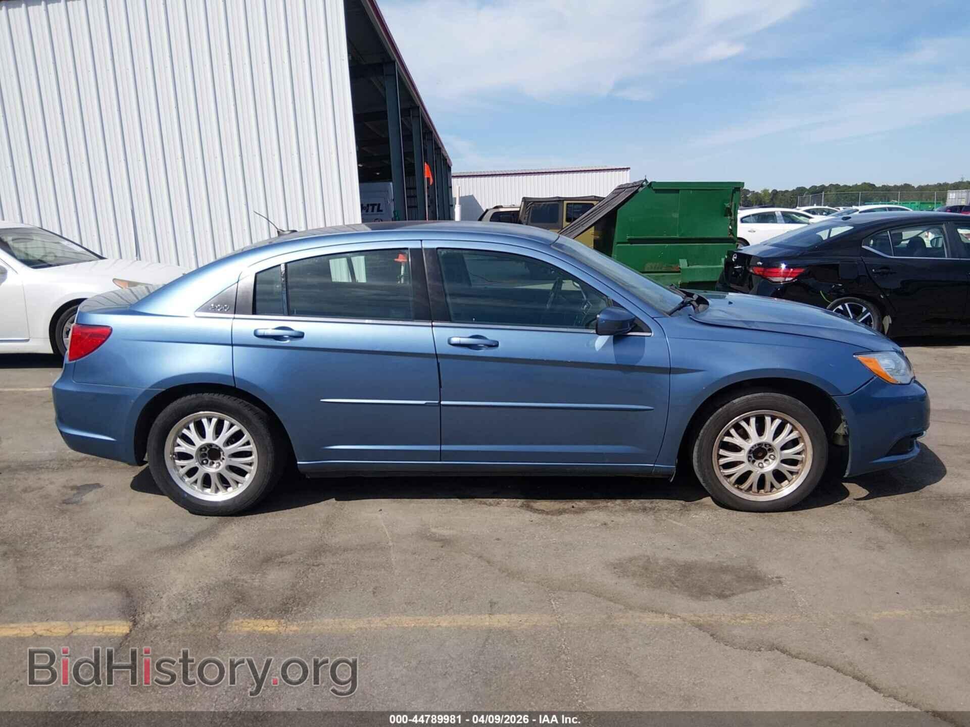 2011 CHRYSLER 200 - VIN: 1C3BC4FB2BN559933 - Photo 13