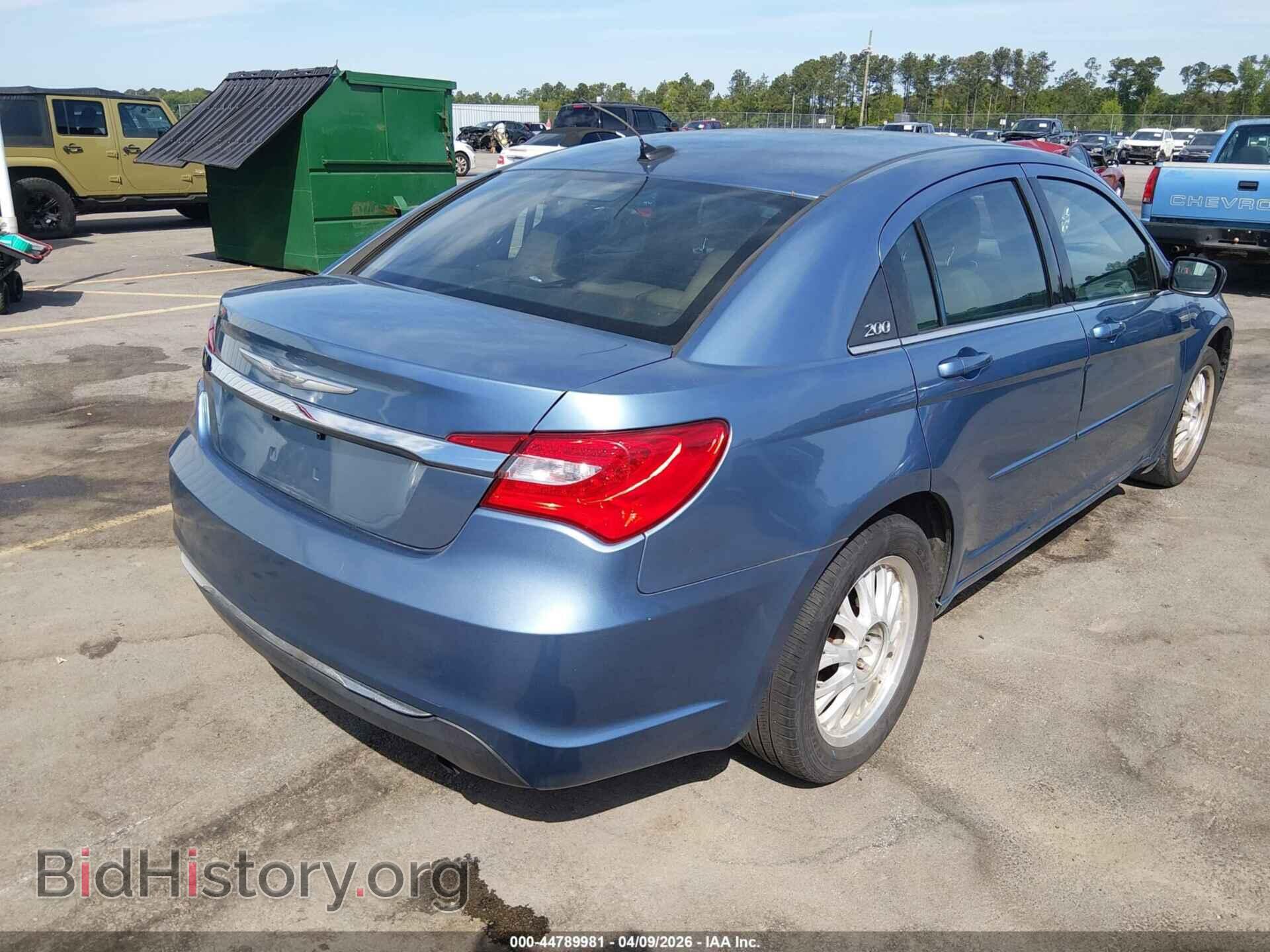 2011 CHRYSLER 200 - VIN: 1C3BC4FB2BN559933 - Photo 4
