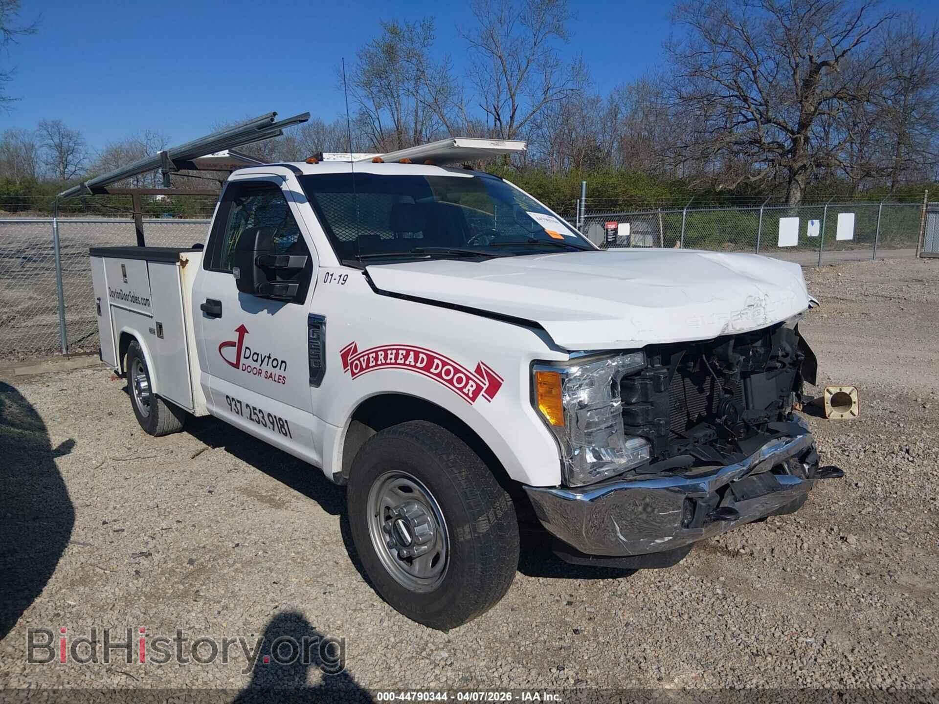Фотография 1FDBF2A61HEF23186 - FORD F-250 2017