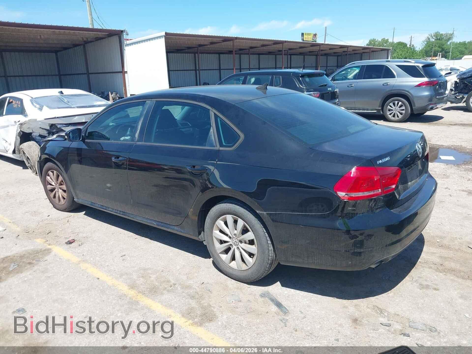 2014 VOLKSWAGEN PASSAT - VIN: 1VWAH7A38EC004900 - Фото 3