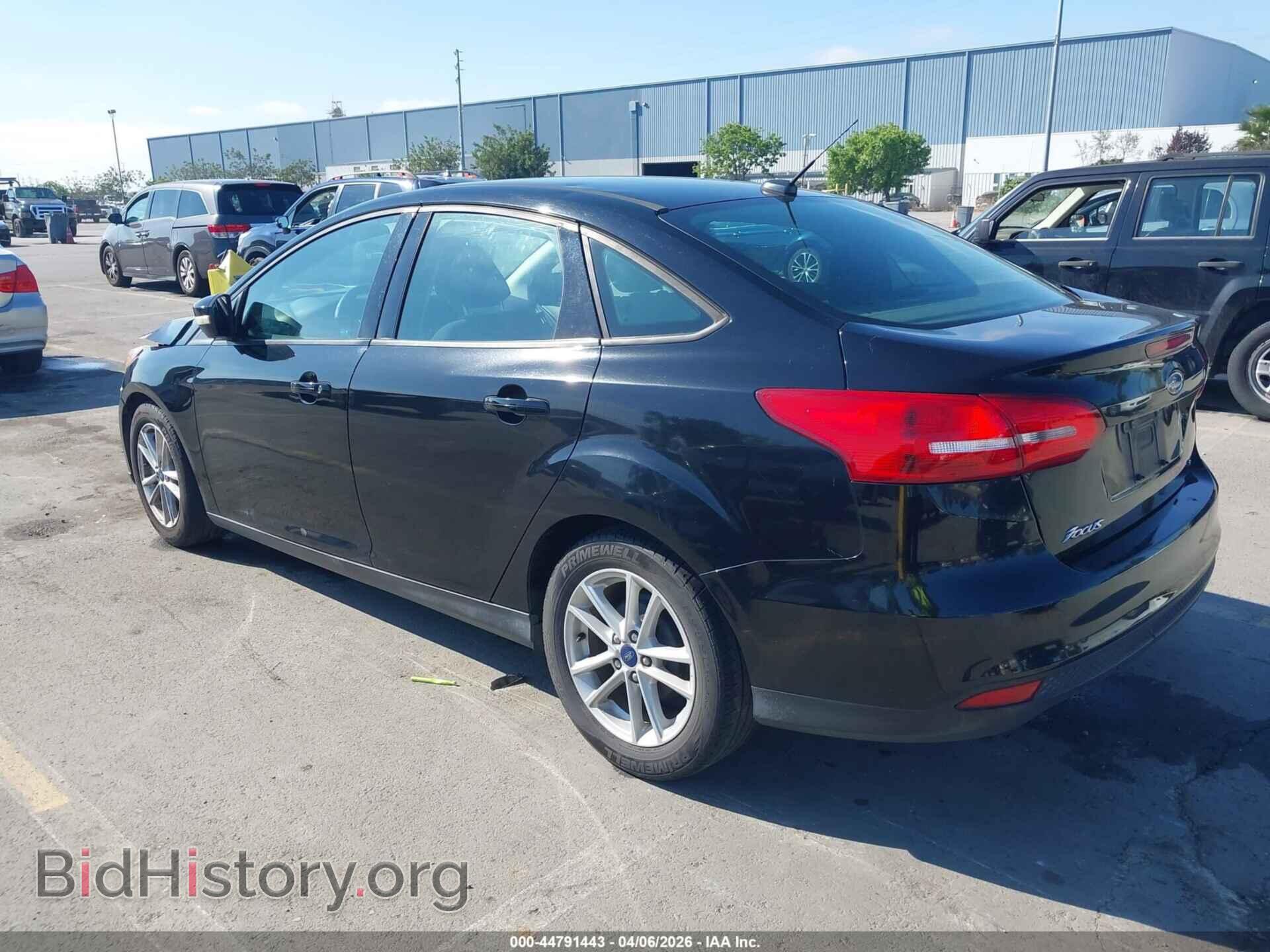 2017 FORD FOCUS - VIN: 1FADP3F2XHL315816 - Photo 3