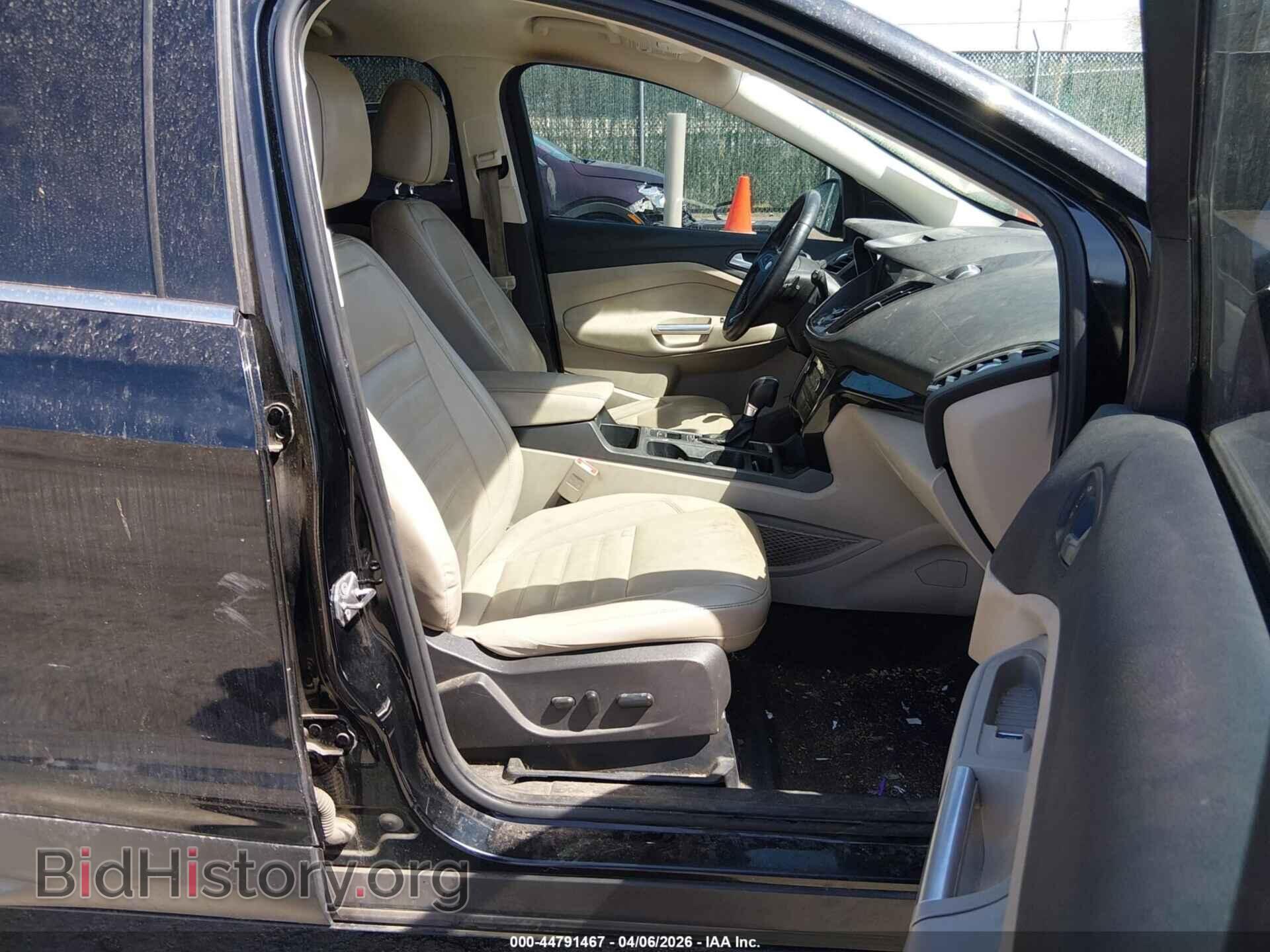 2017 FORD ESCAPE - VIN: 1FMCU0J99HUA04319 - Фото 5