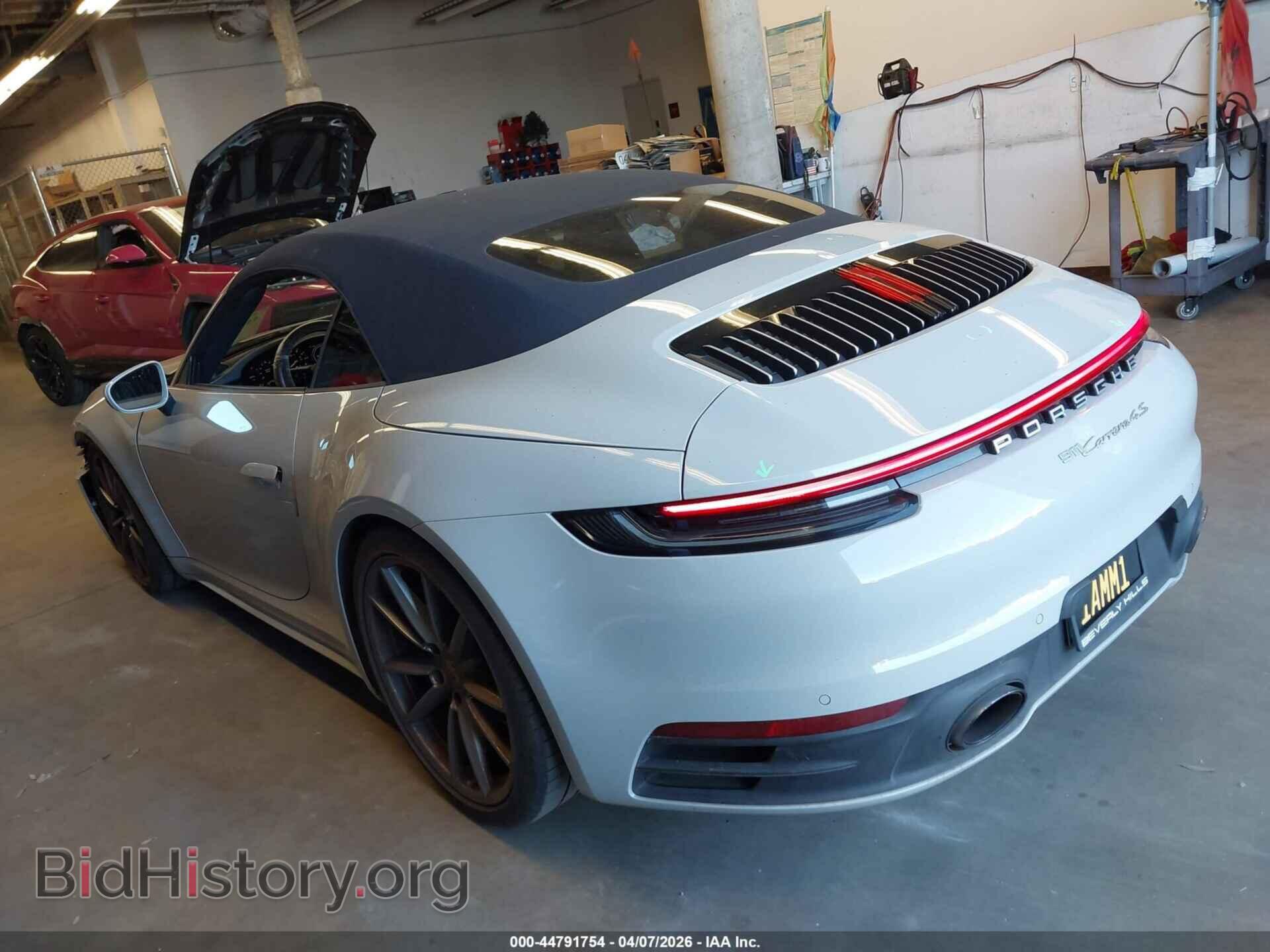 2020 PORSCHE 911 - VIN: WP0CB2A90LS264585 - Фото 3