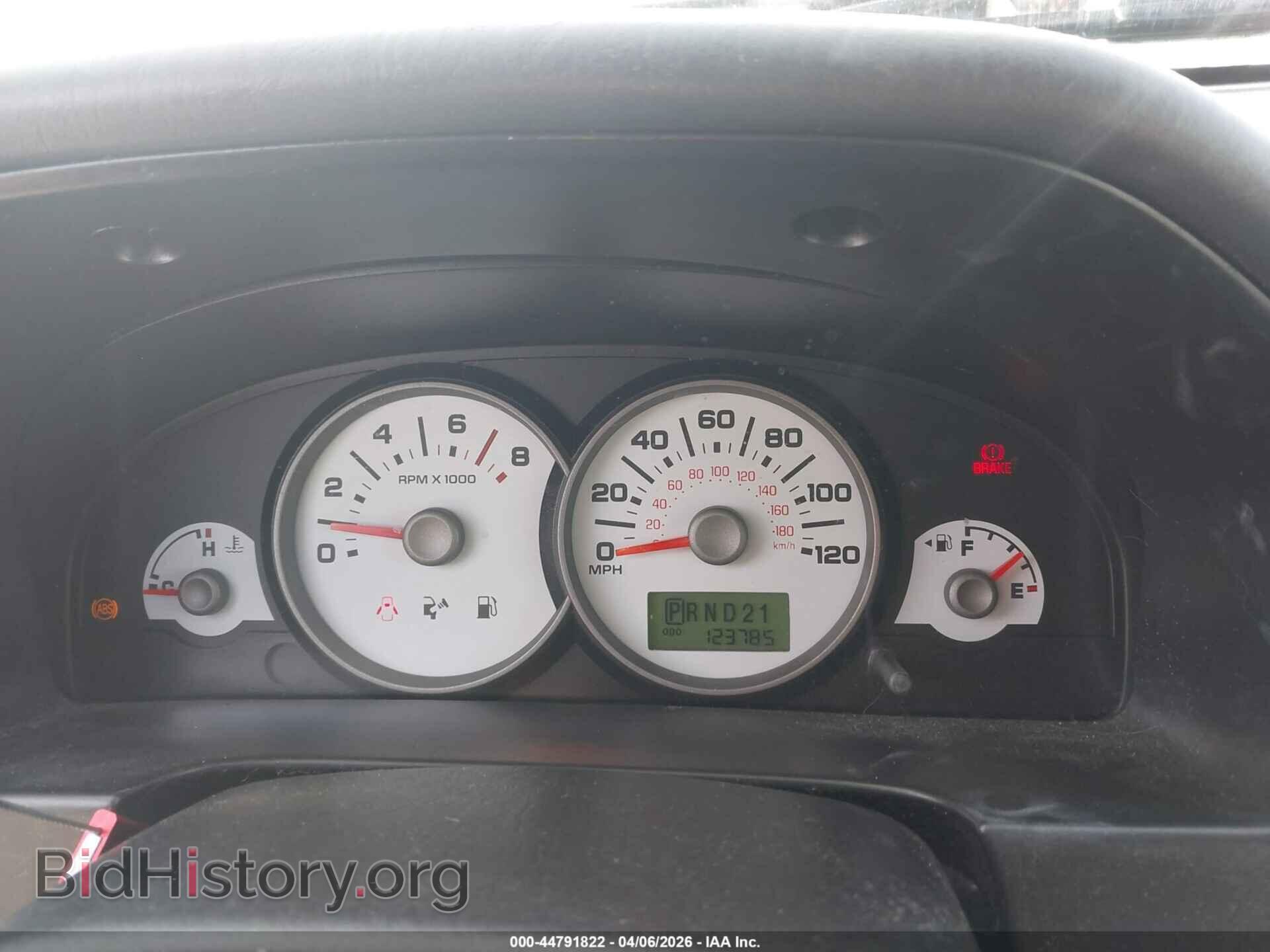 2005 FORD ESCAPE - VIN: 1FMYU03165KB41402 - Фото 7