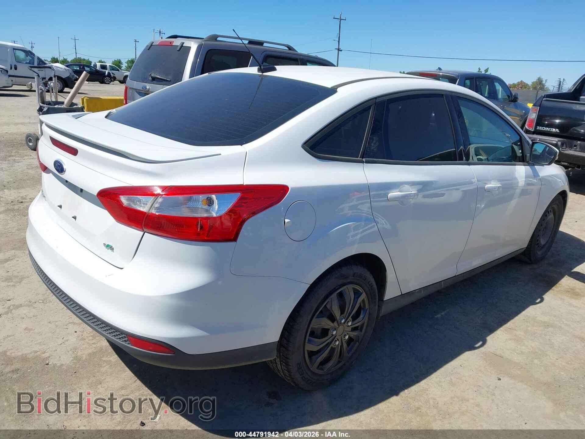 2012 FORD FOCUS - VIN: 1FAHP3F20CL155391 - Photo 4