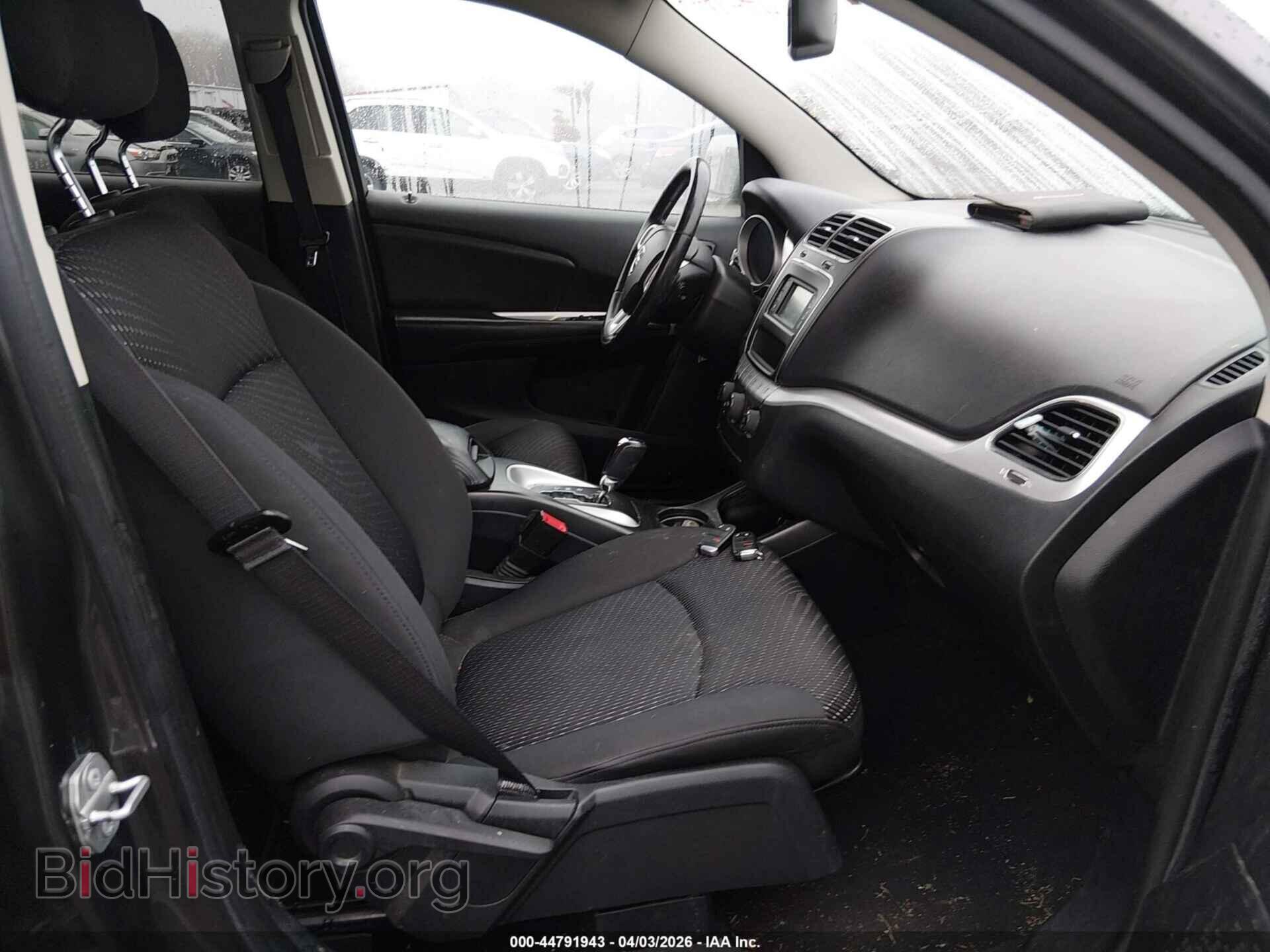 2017 DODGE JOURNEY - VIN: 3C4PDCAB9HT504288 - Фото 5