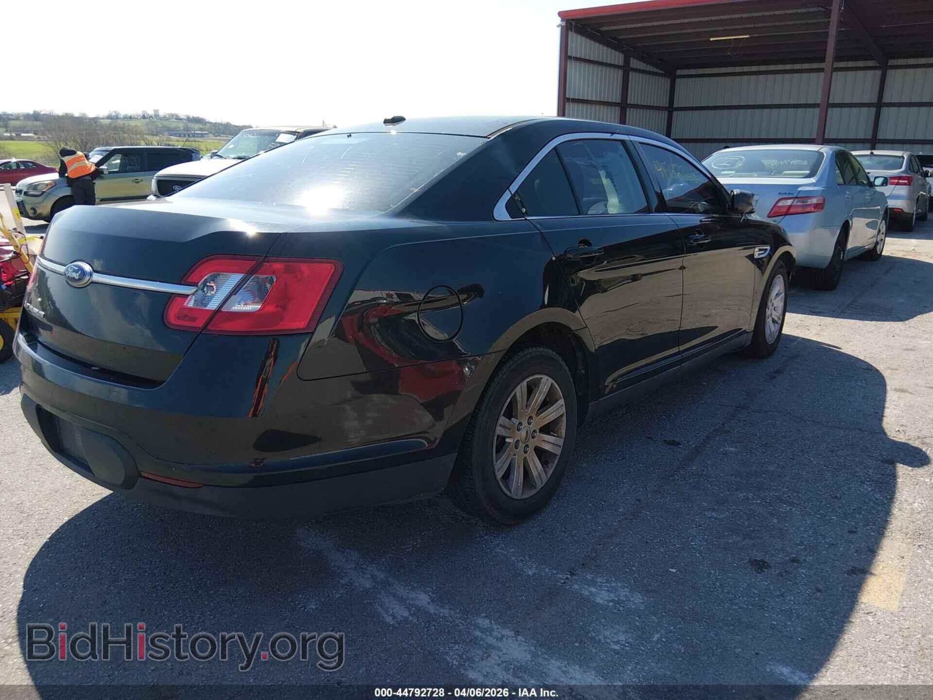 2010 FORD TAURUS - VIN: 1FAHP2DW8AG132138 - Photo 4