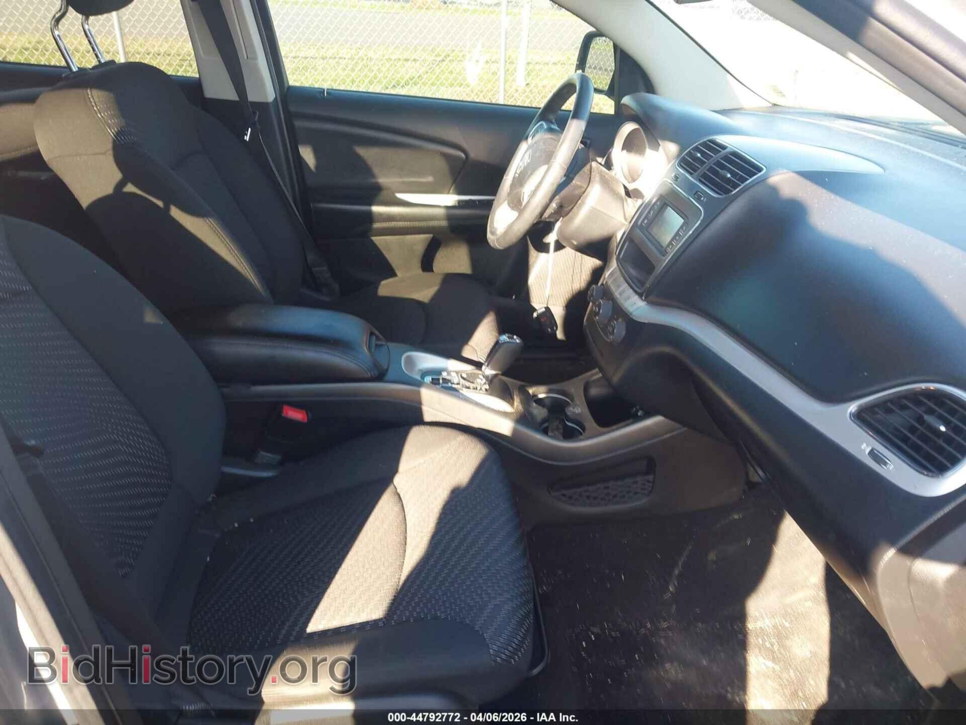 2017 DODGE JOURNEY - VIN: 3C4PDCAB8HT705065 - Фото 5